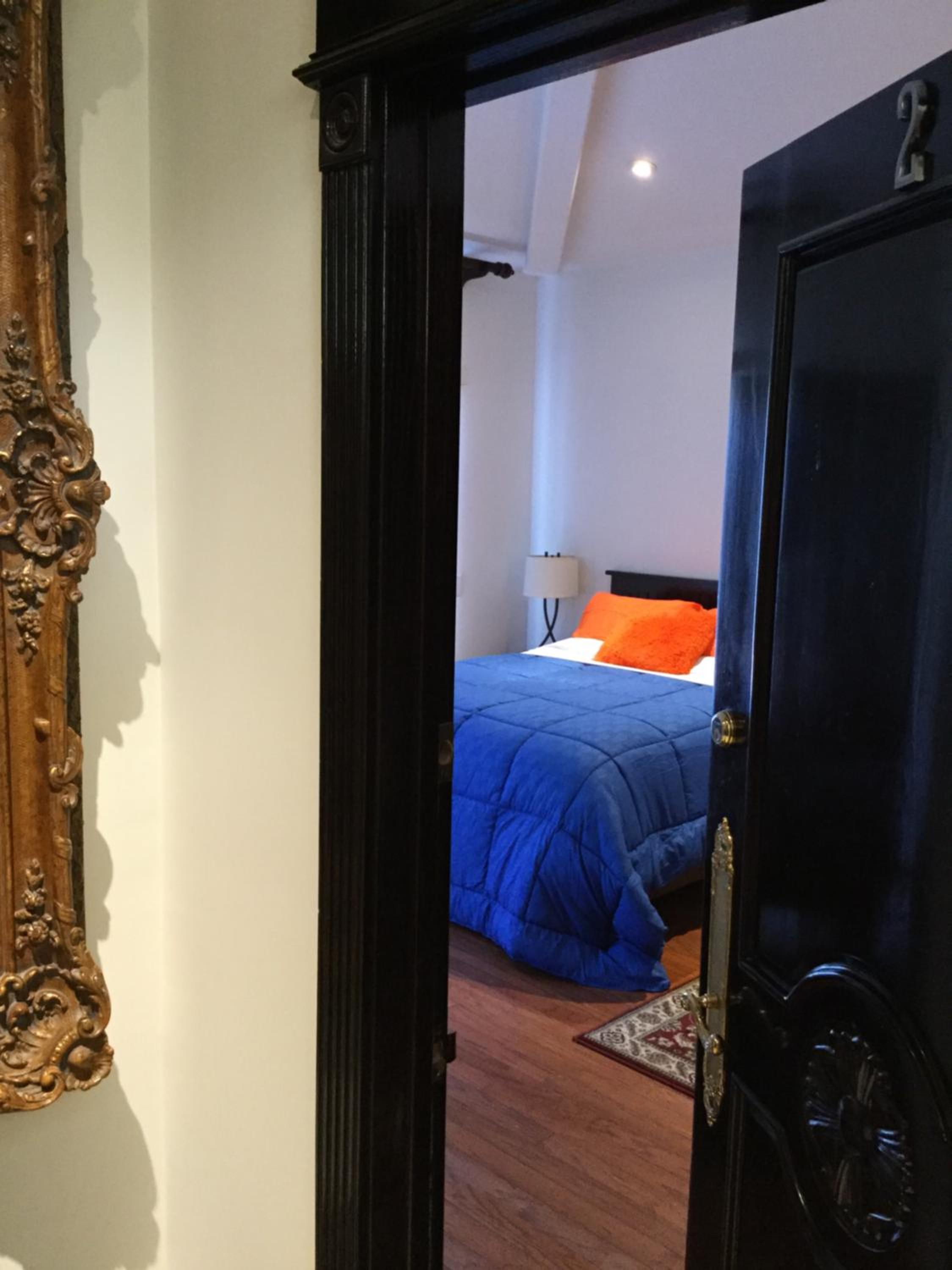 Entire Second Flr - Santa Monica Luxury Roman Villa