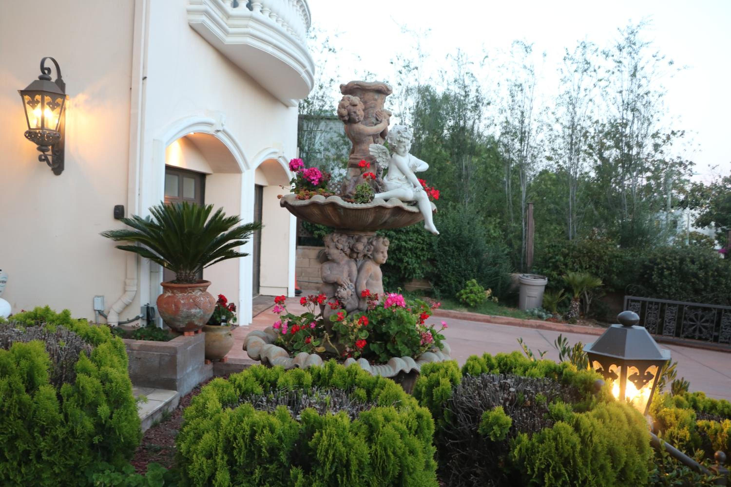 Entire Second Flr - Santa Monica Luxury Roman Villa