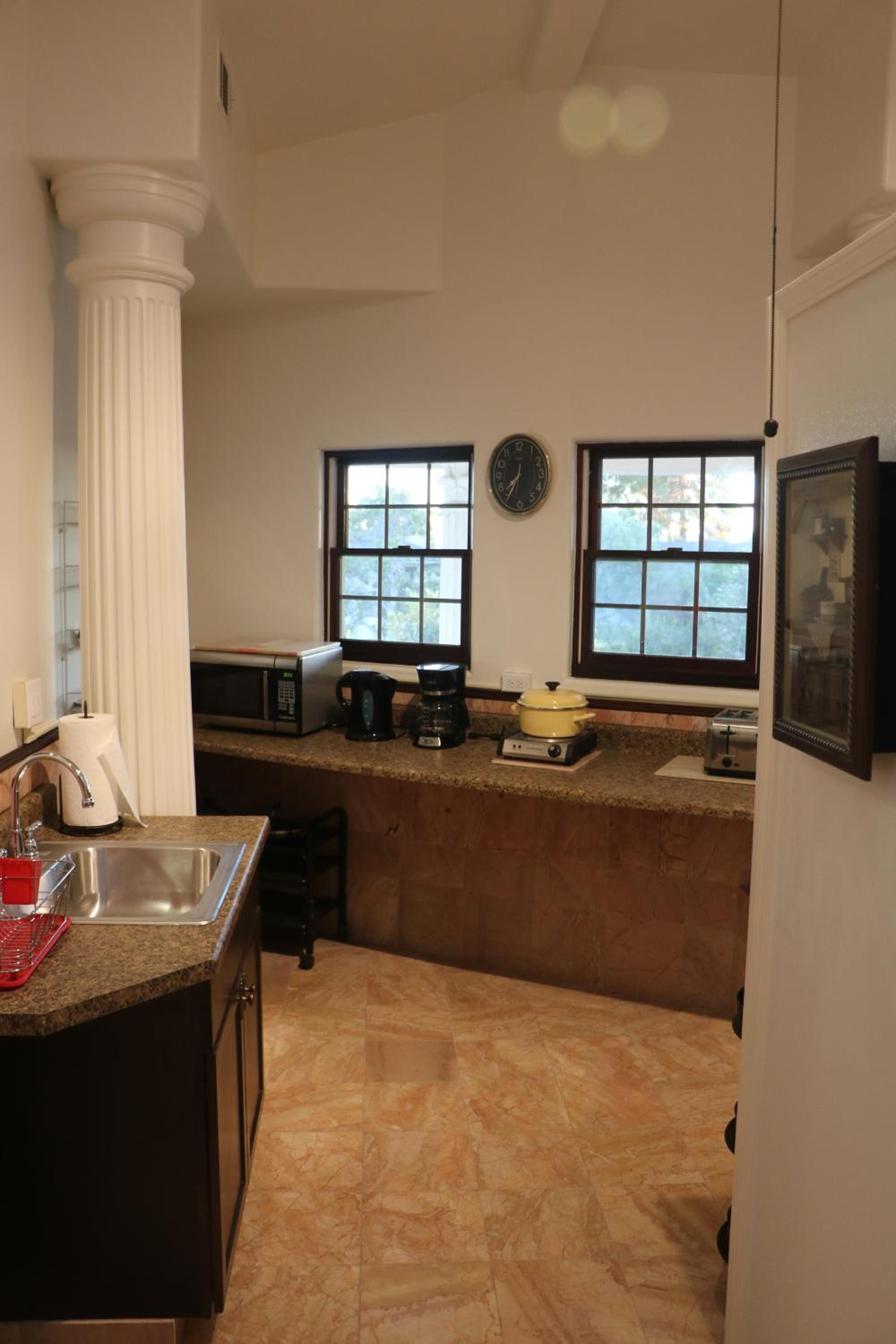Entire Second Flr - Santa Monica Luxury Roman Villa