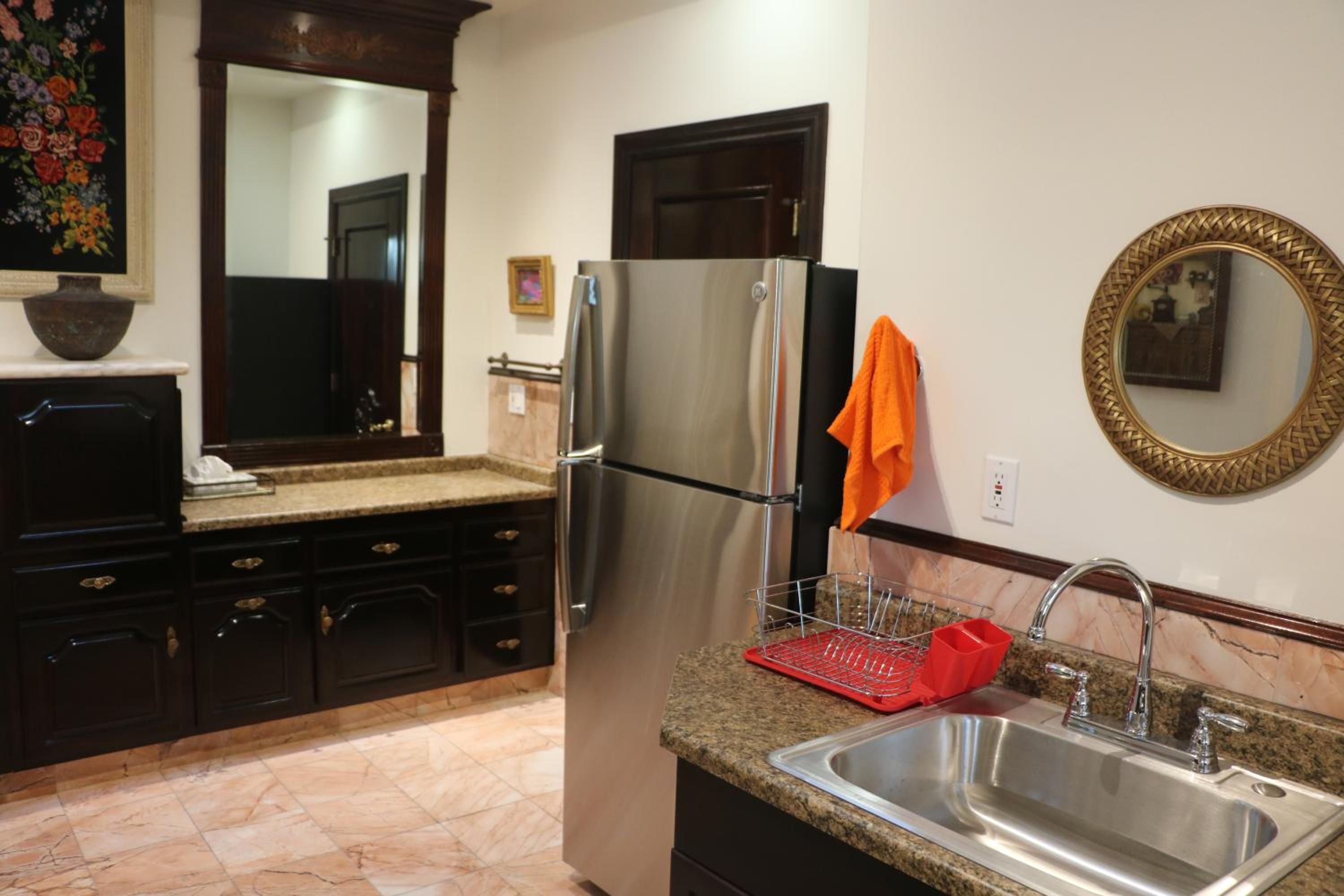 Entire Second Flr - Santa Monica Luxury Roman Villa