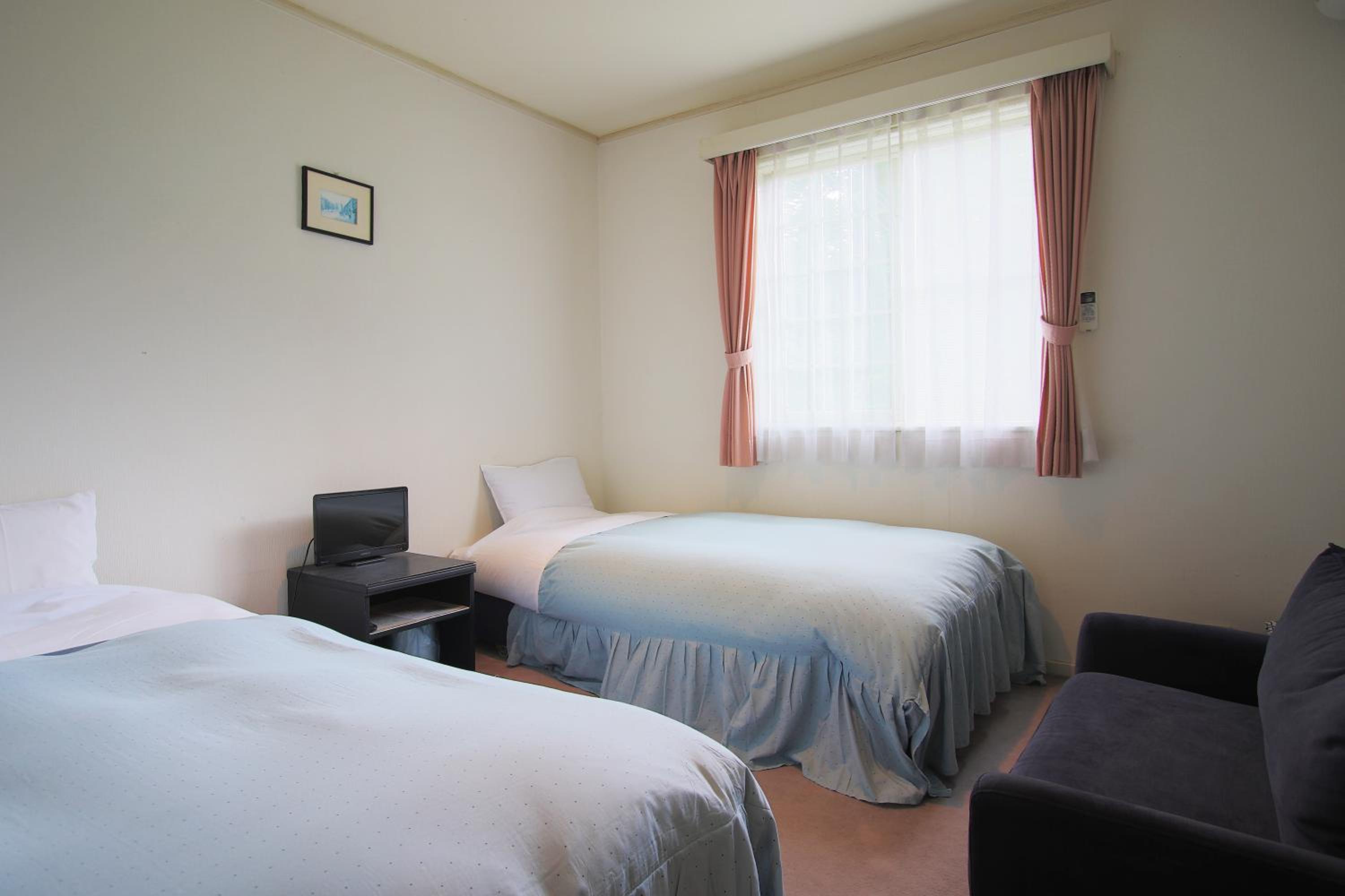 Mt Fuji B&B PENSION LE LAGON view 5