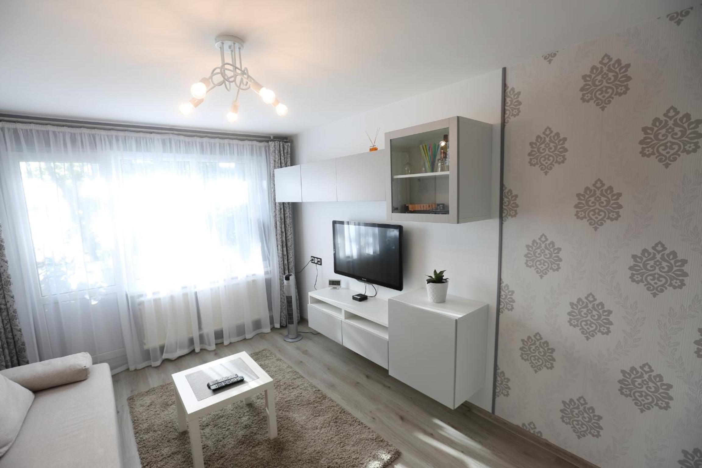 Modern & Homely Apartment - FREE PARKING - NETFLIX view 3