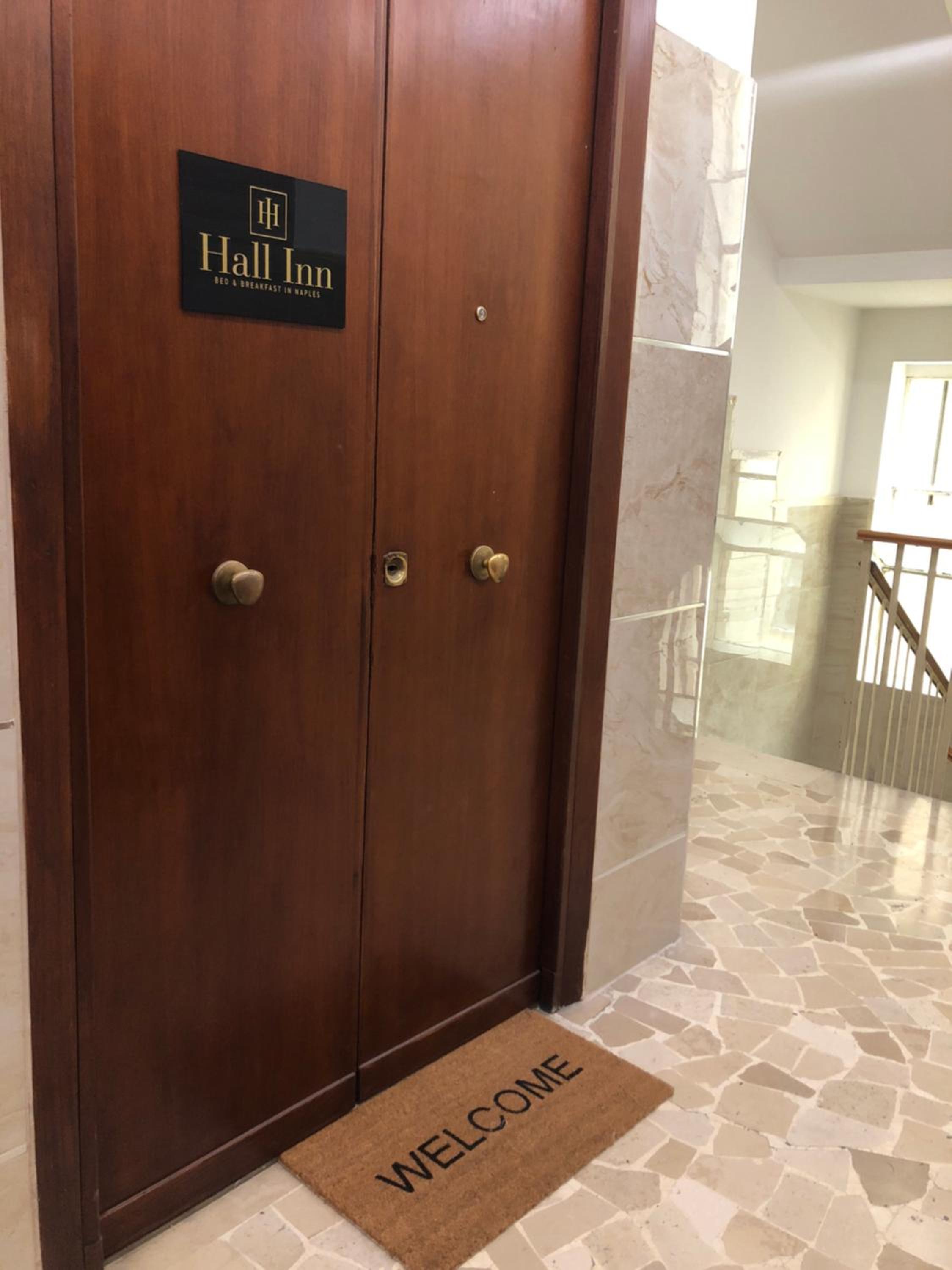 Hall inn B&B in Naples