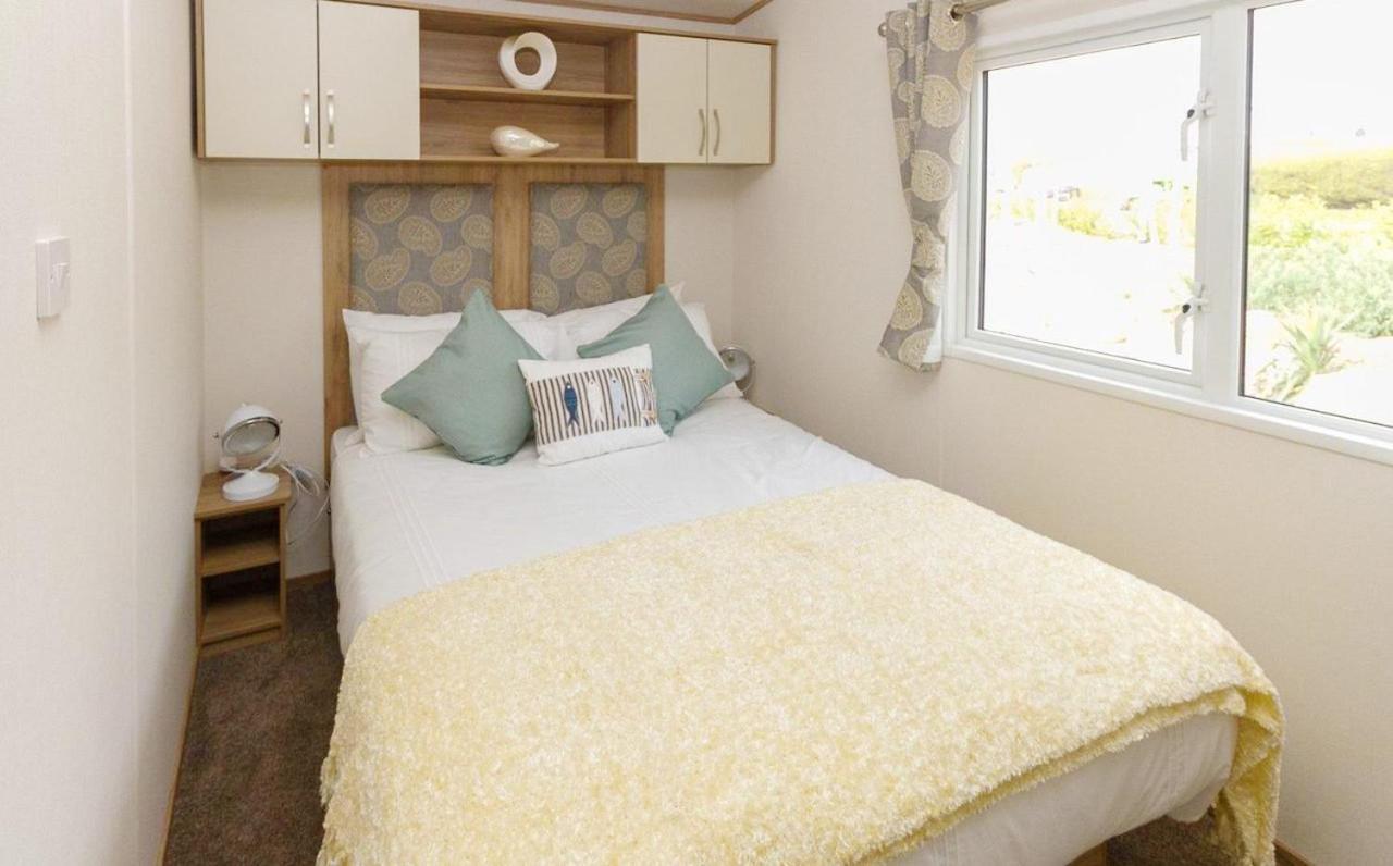 Mersea Island by Away Resorts, 사진 76
