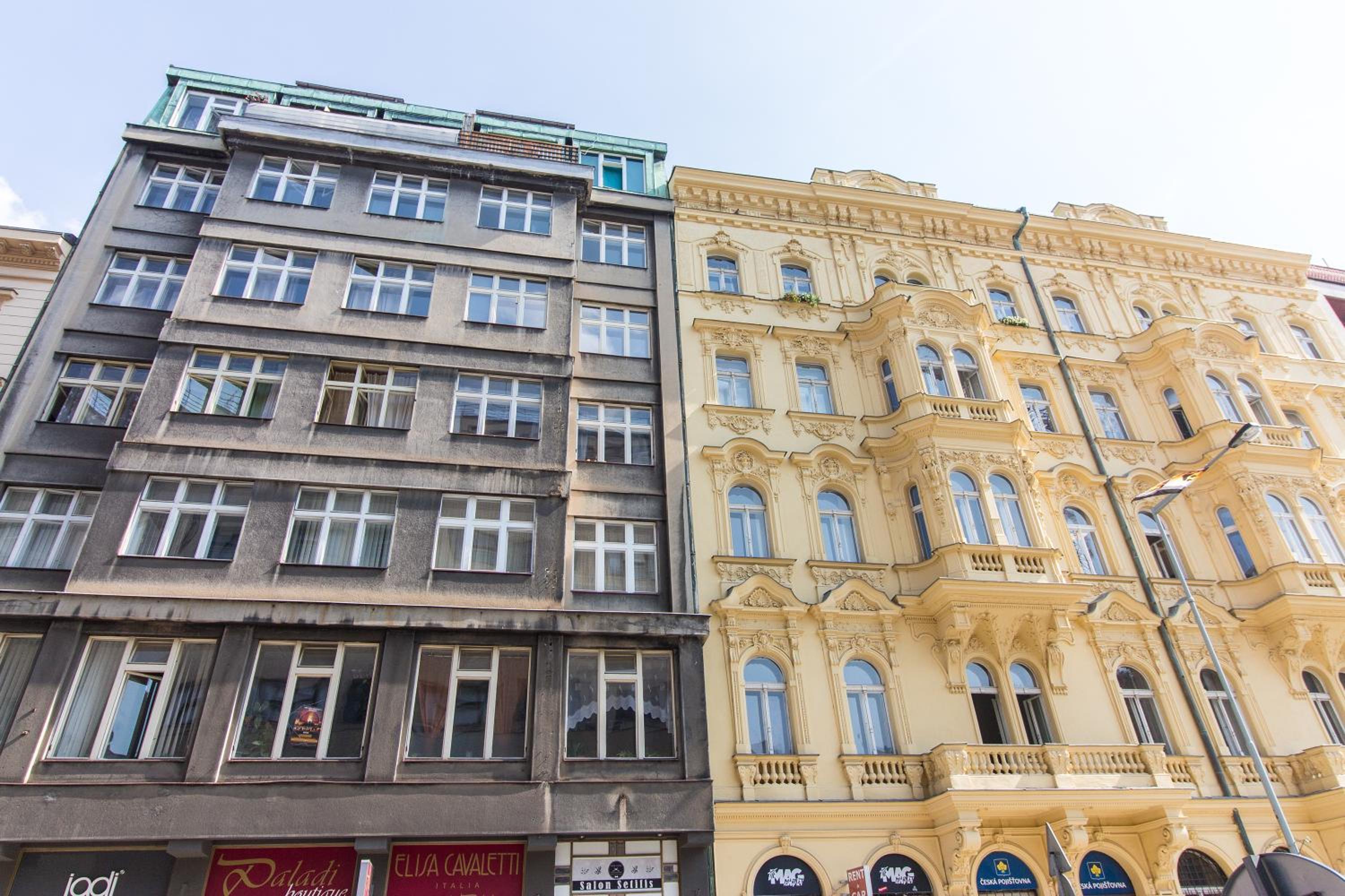 Sunny Central Apartment on Wenceslas Square by easyBNB