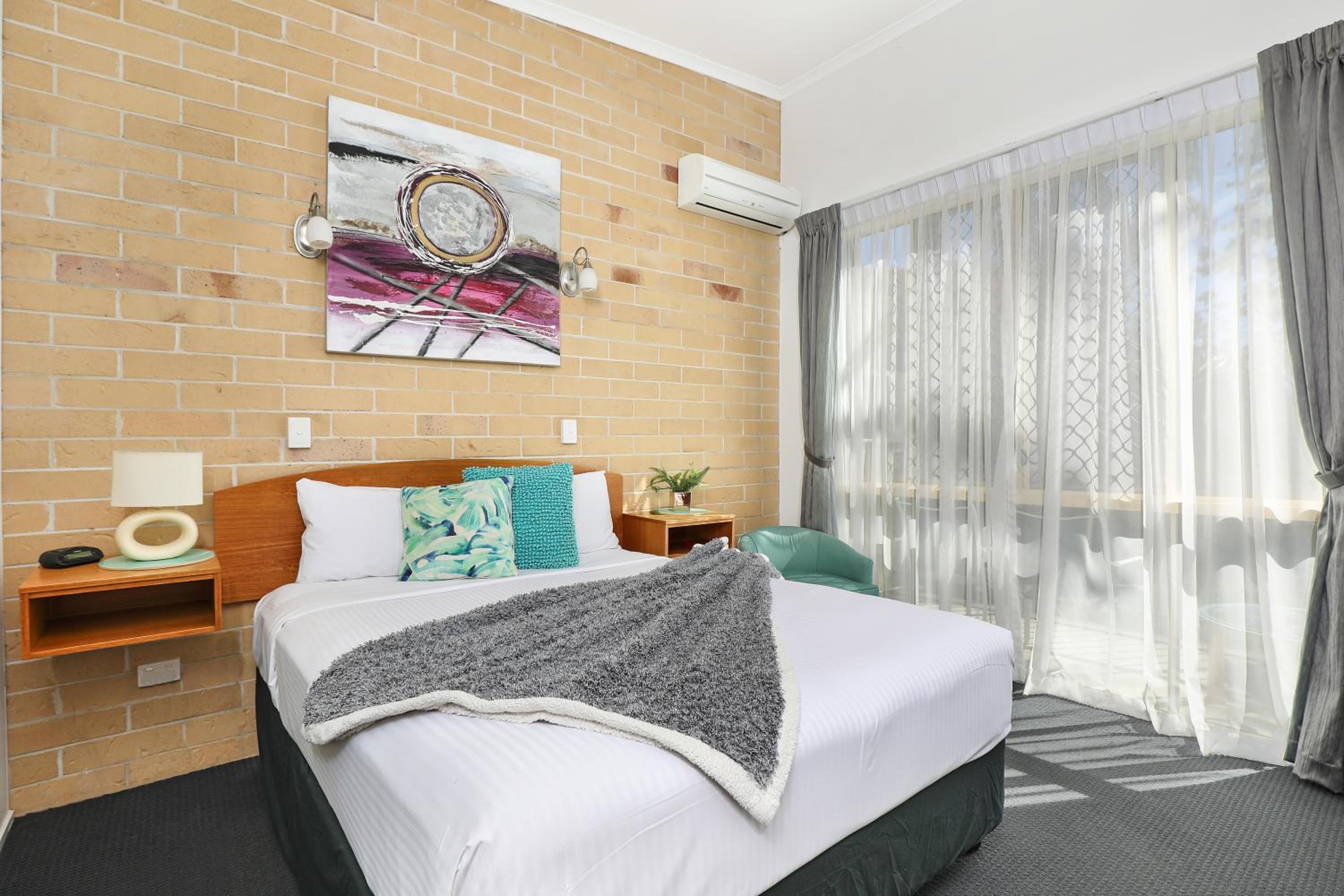 Caboolture Riverlakes Boutique Motel