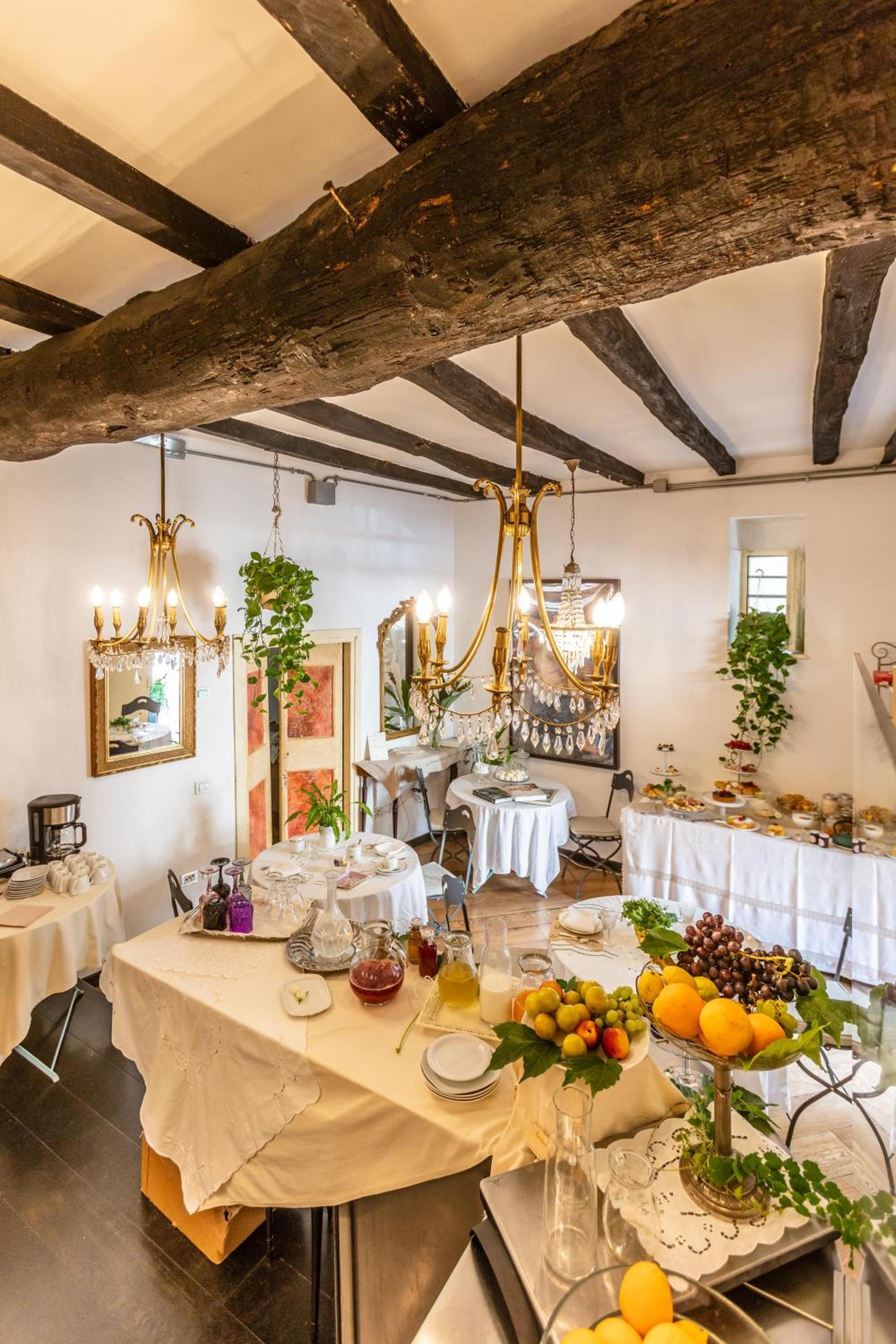 B&B dei Papi Boutique Hotel