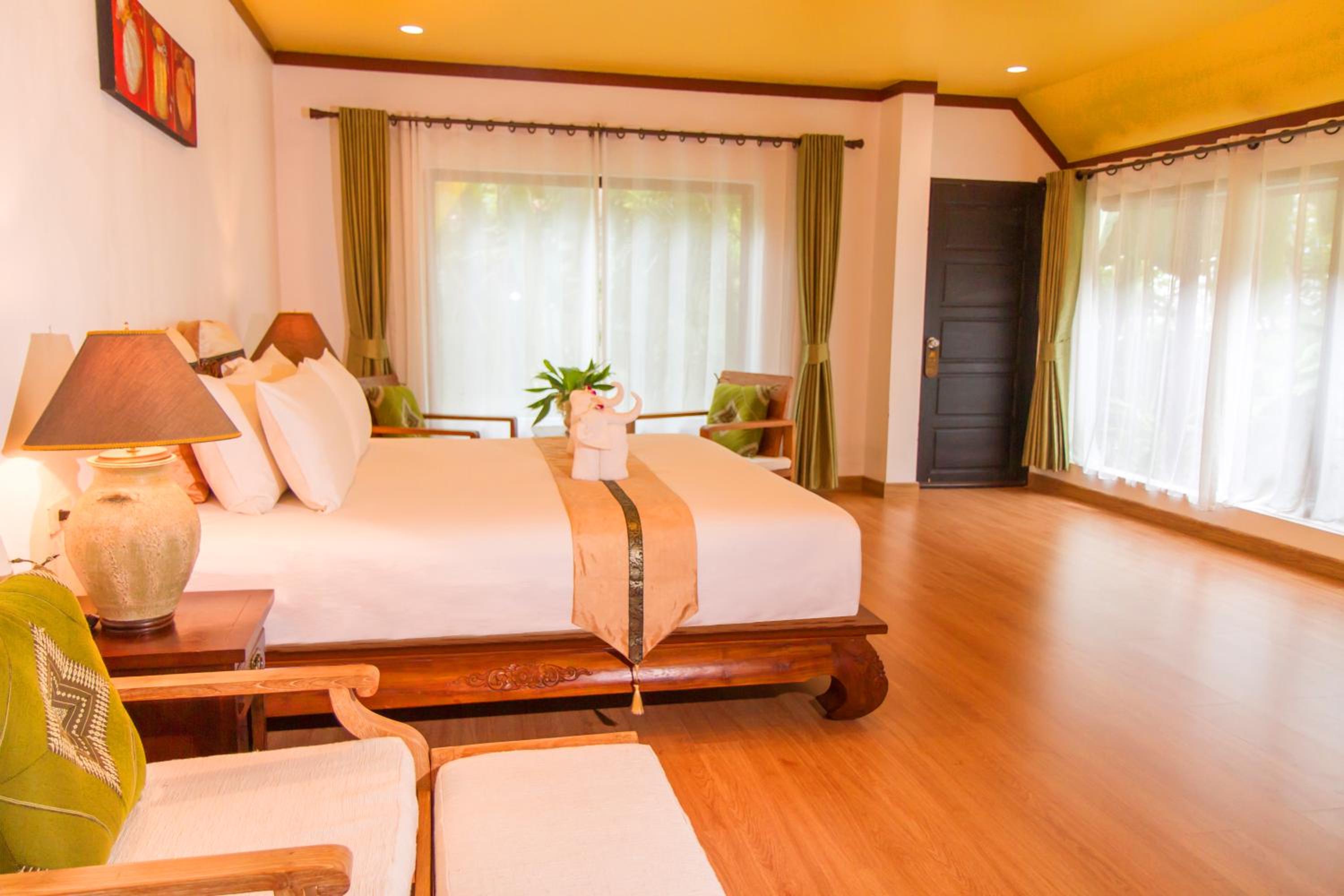 E-outfitting Boutique Chiang Mai