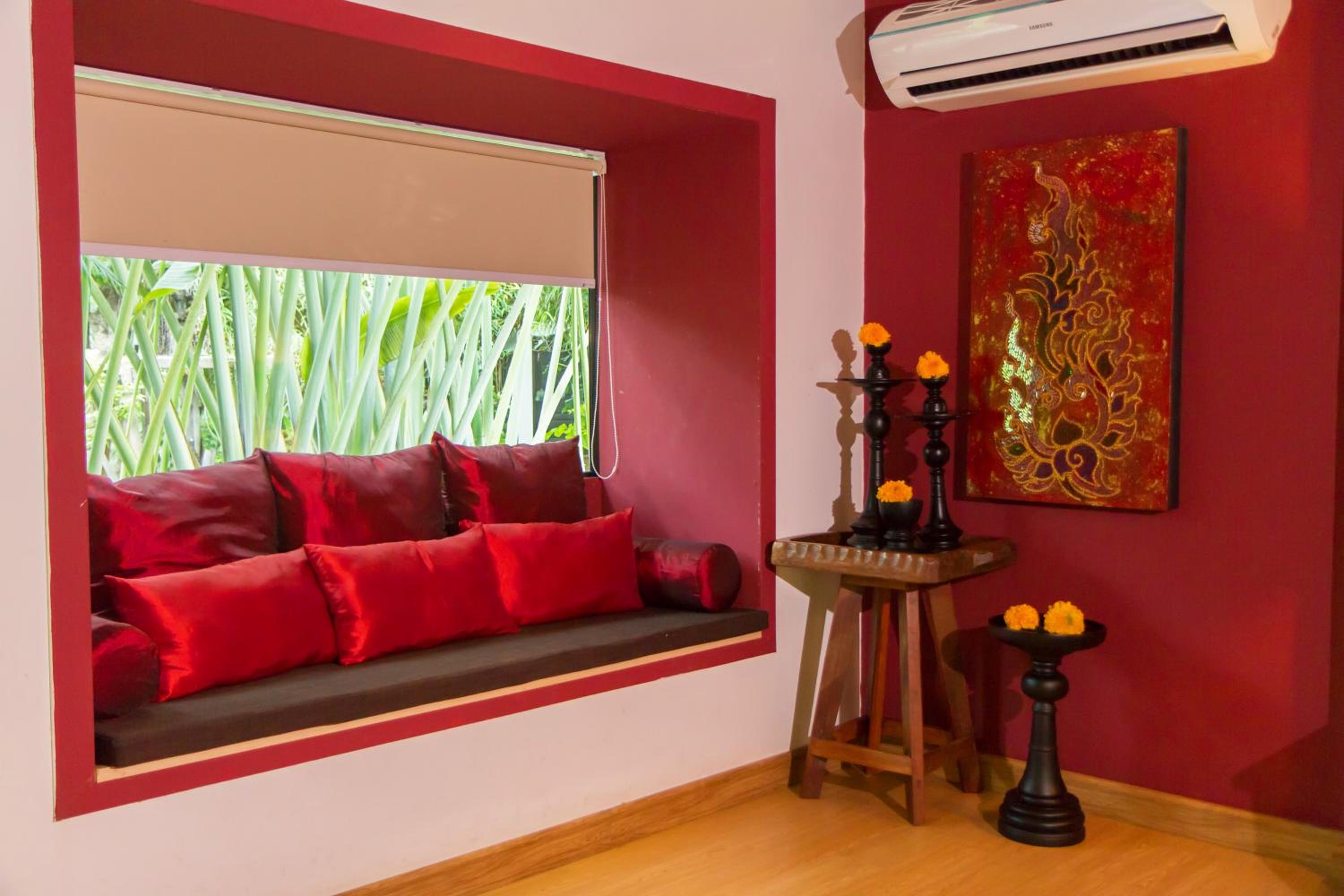 E-outfitting Boutique Chiang Mai