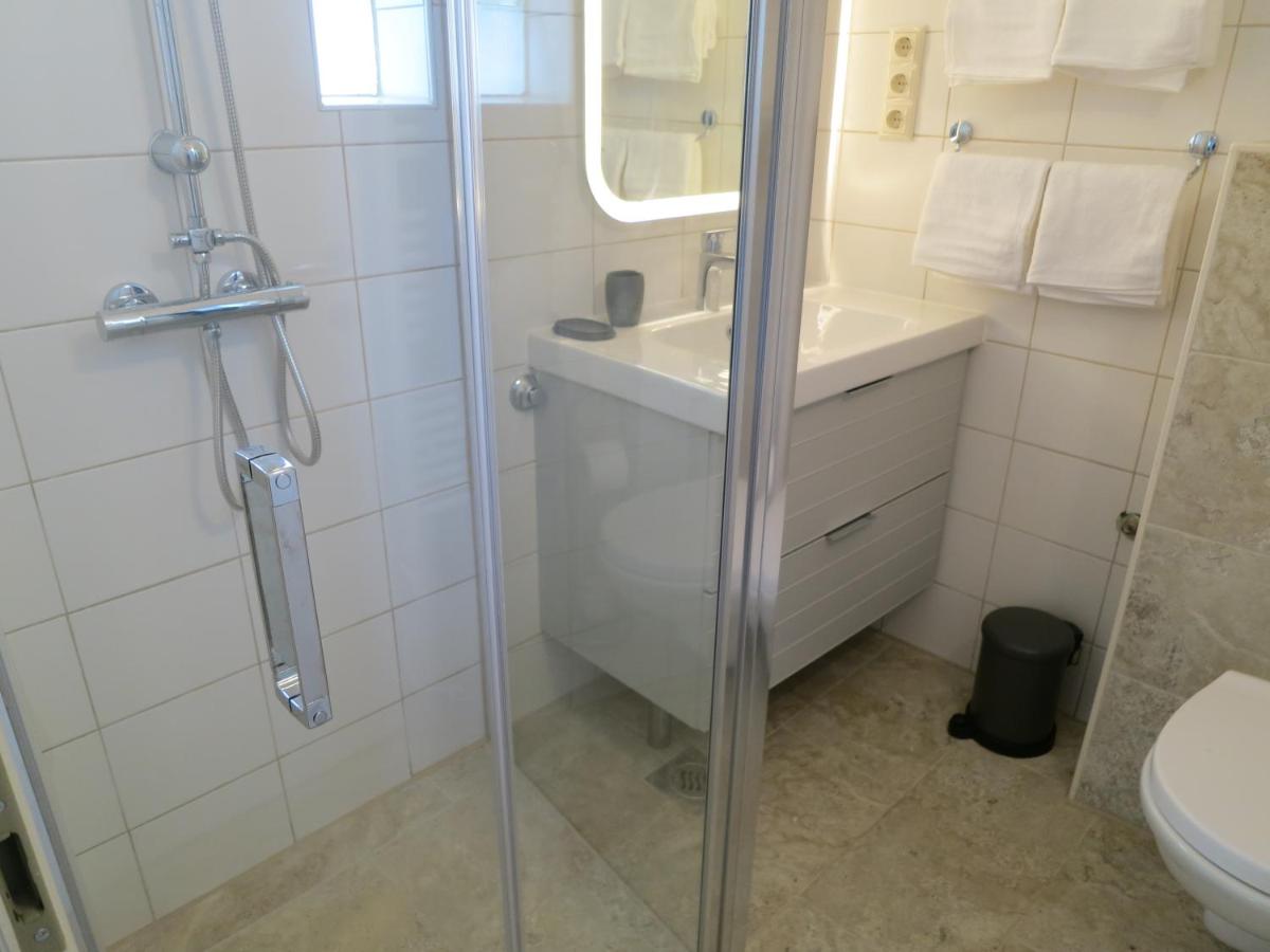 Photo 28