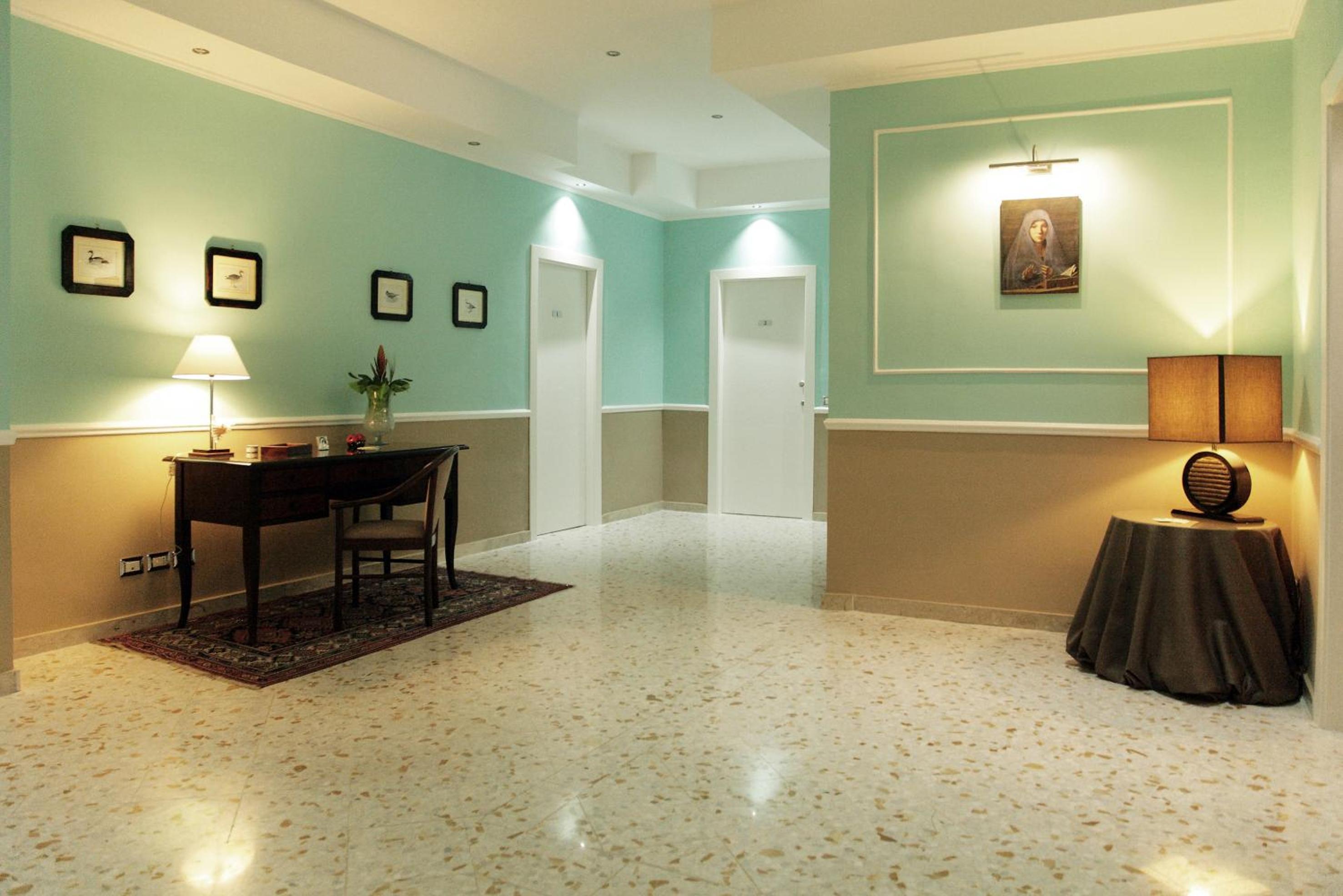 Hotel "S. Cecilia" - Image 1