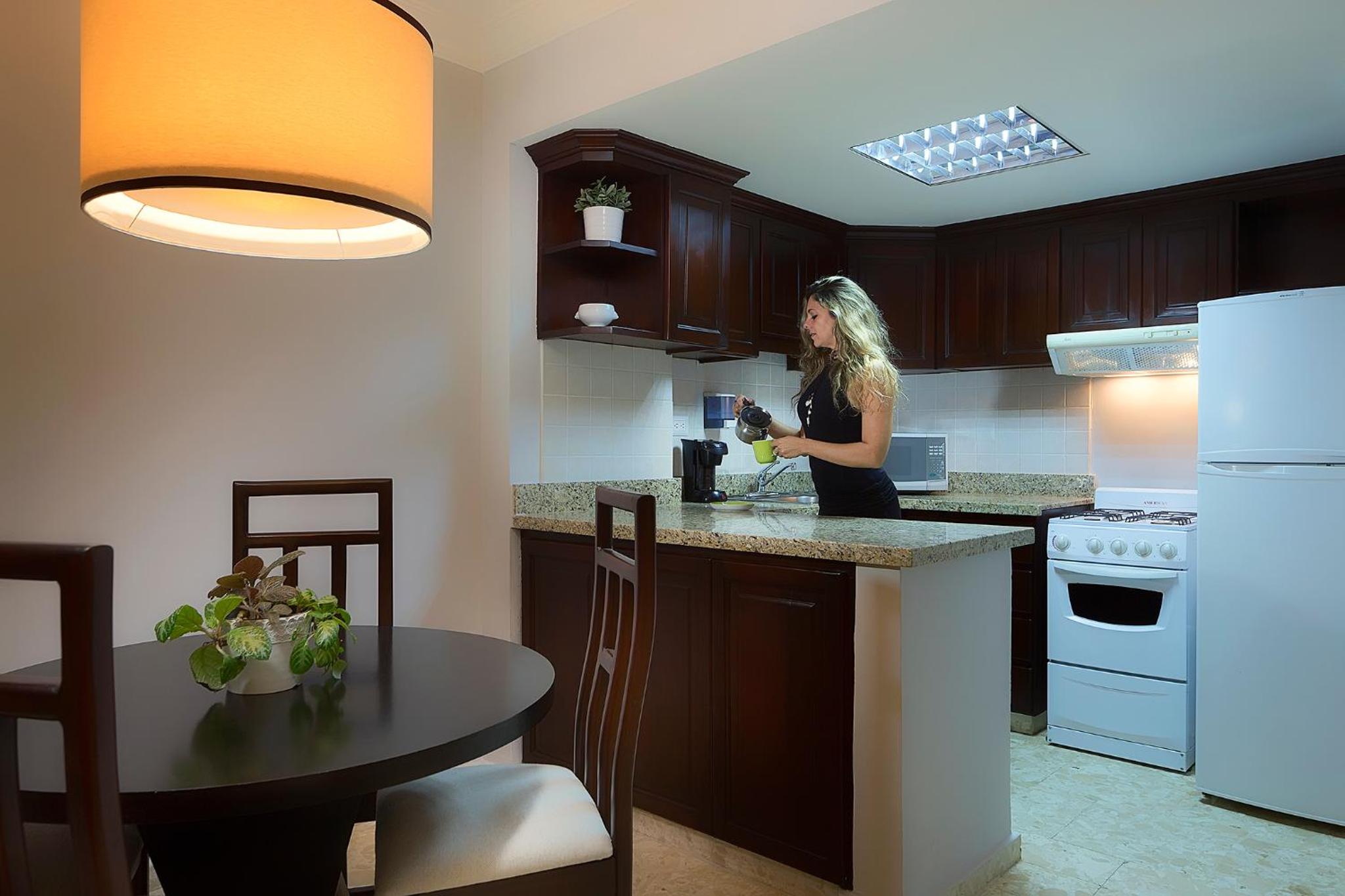 Hotel Plaza Florida Suites - Image 1