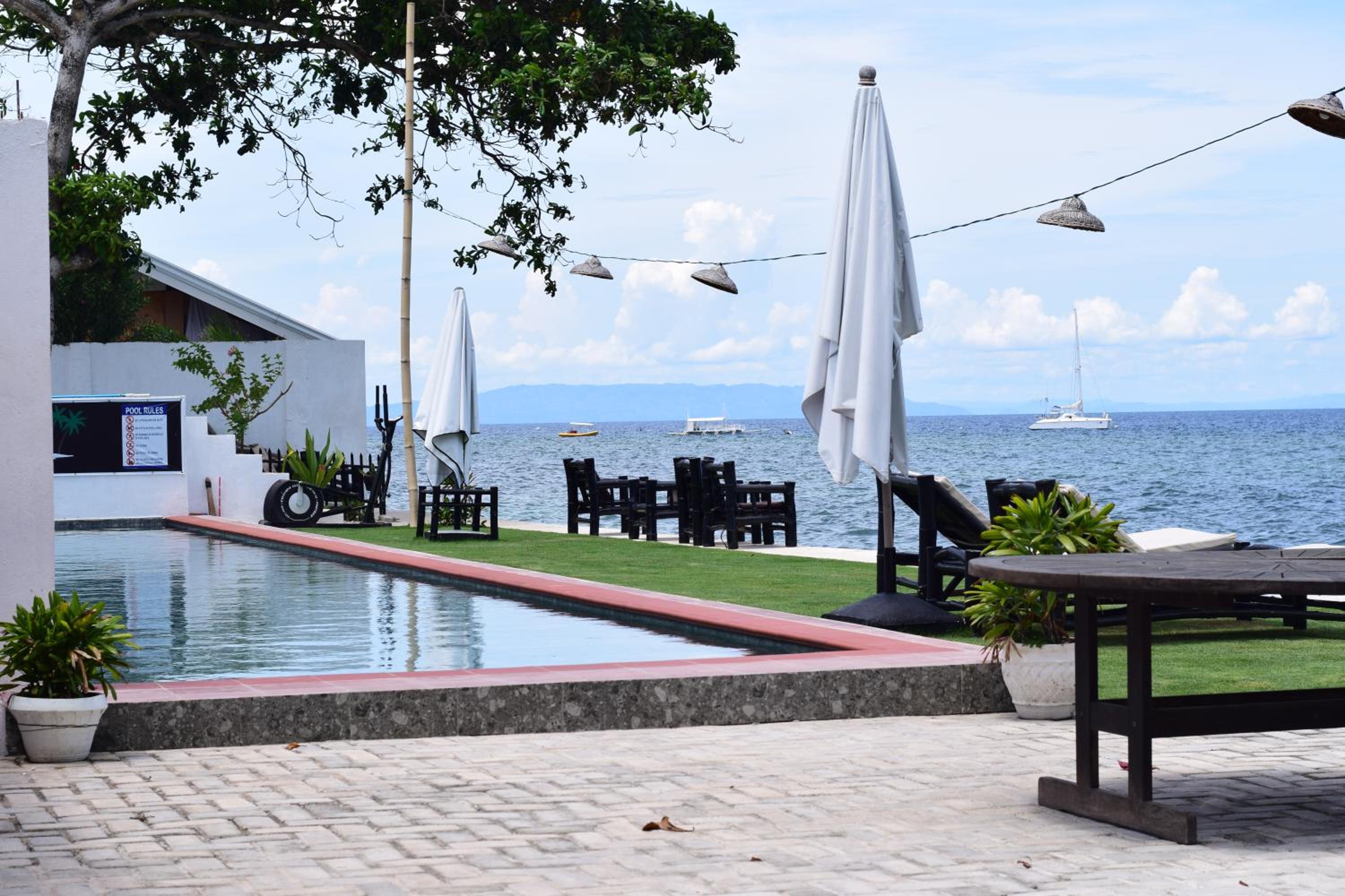 the beachhouse cebu