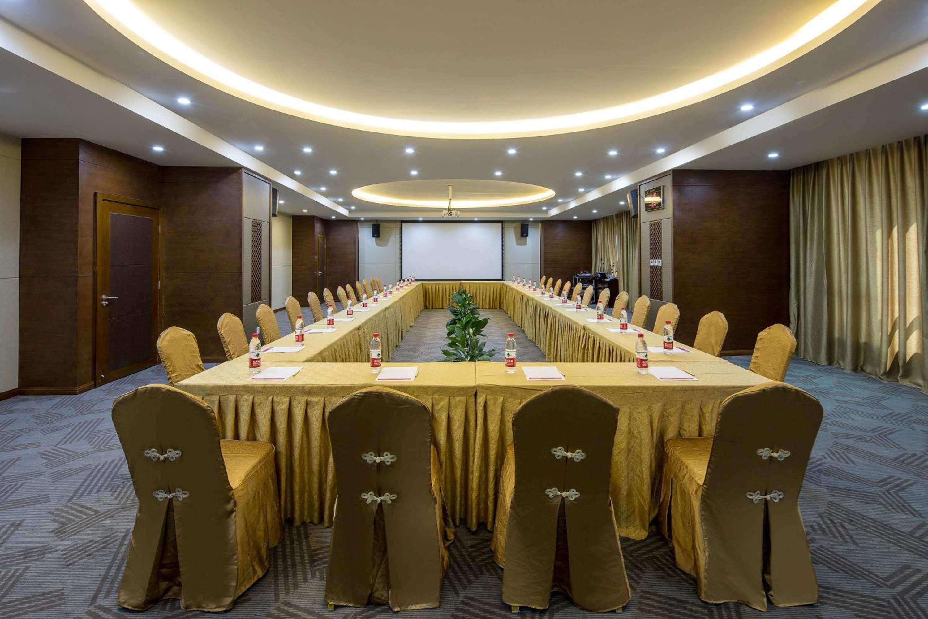 Ramada Huize