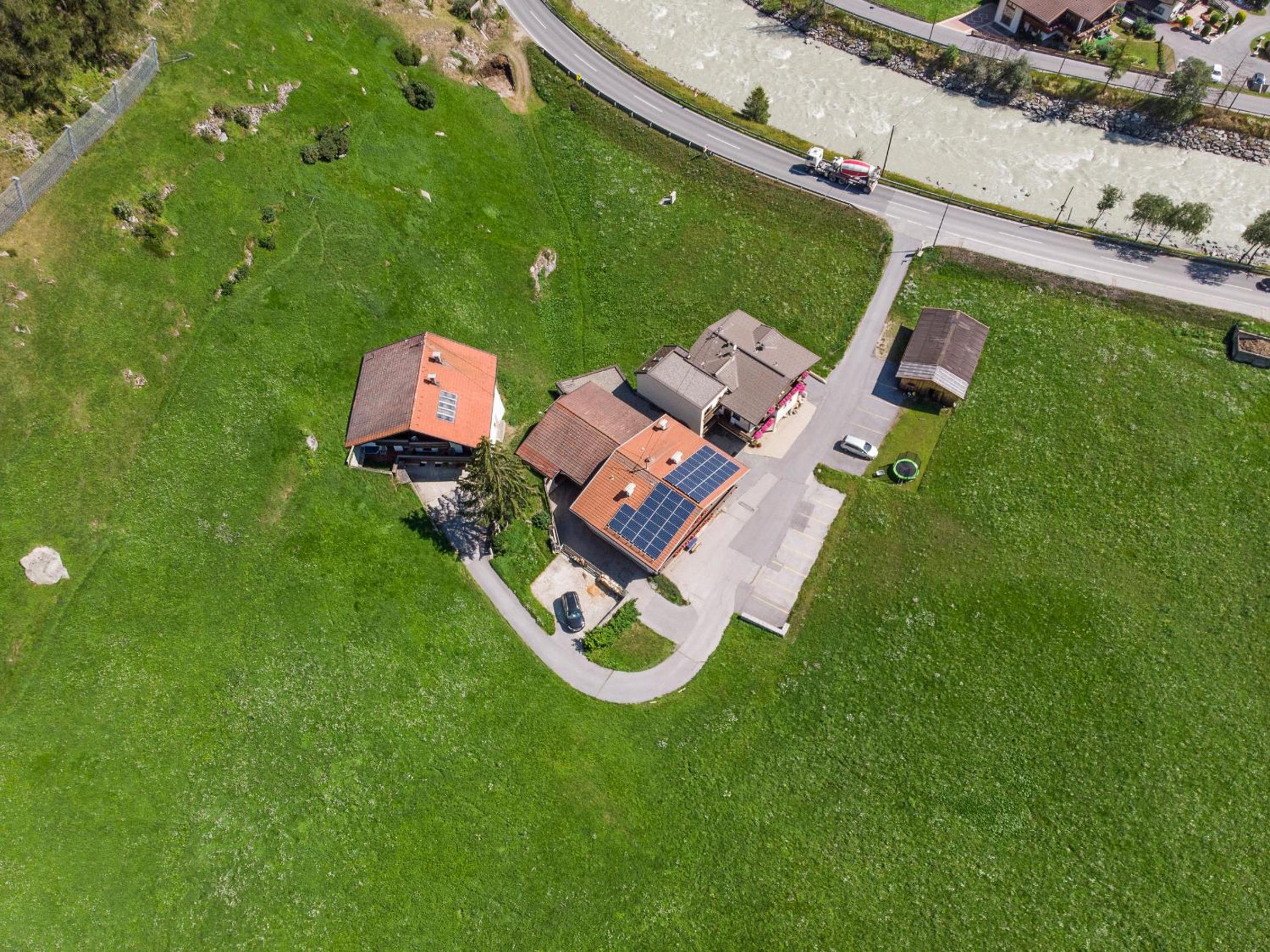 Photo 17