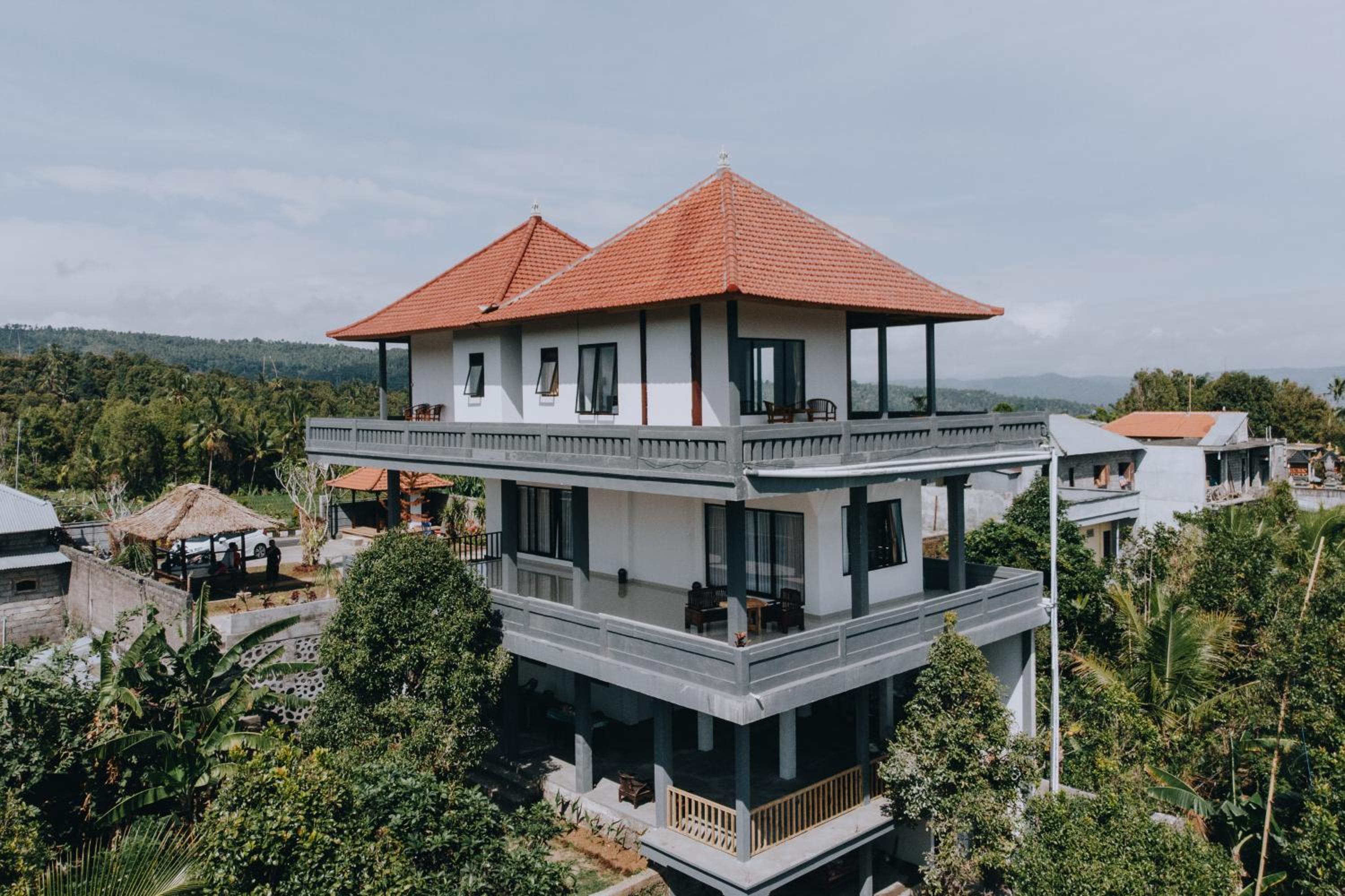 Candra Cottage