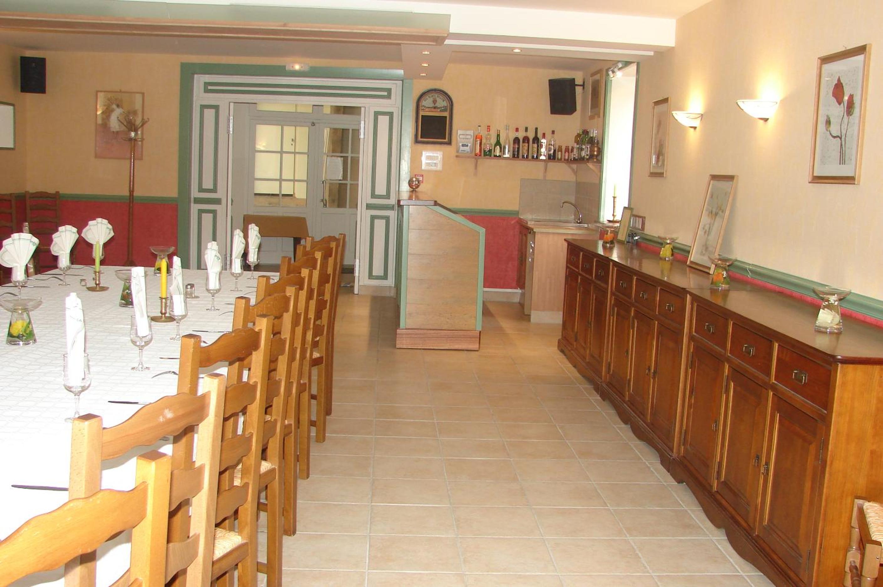 restaurant