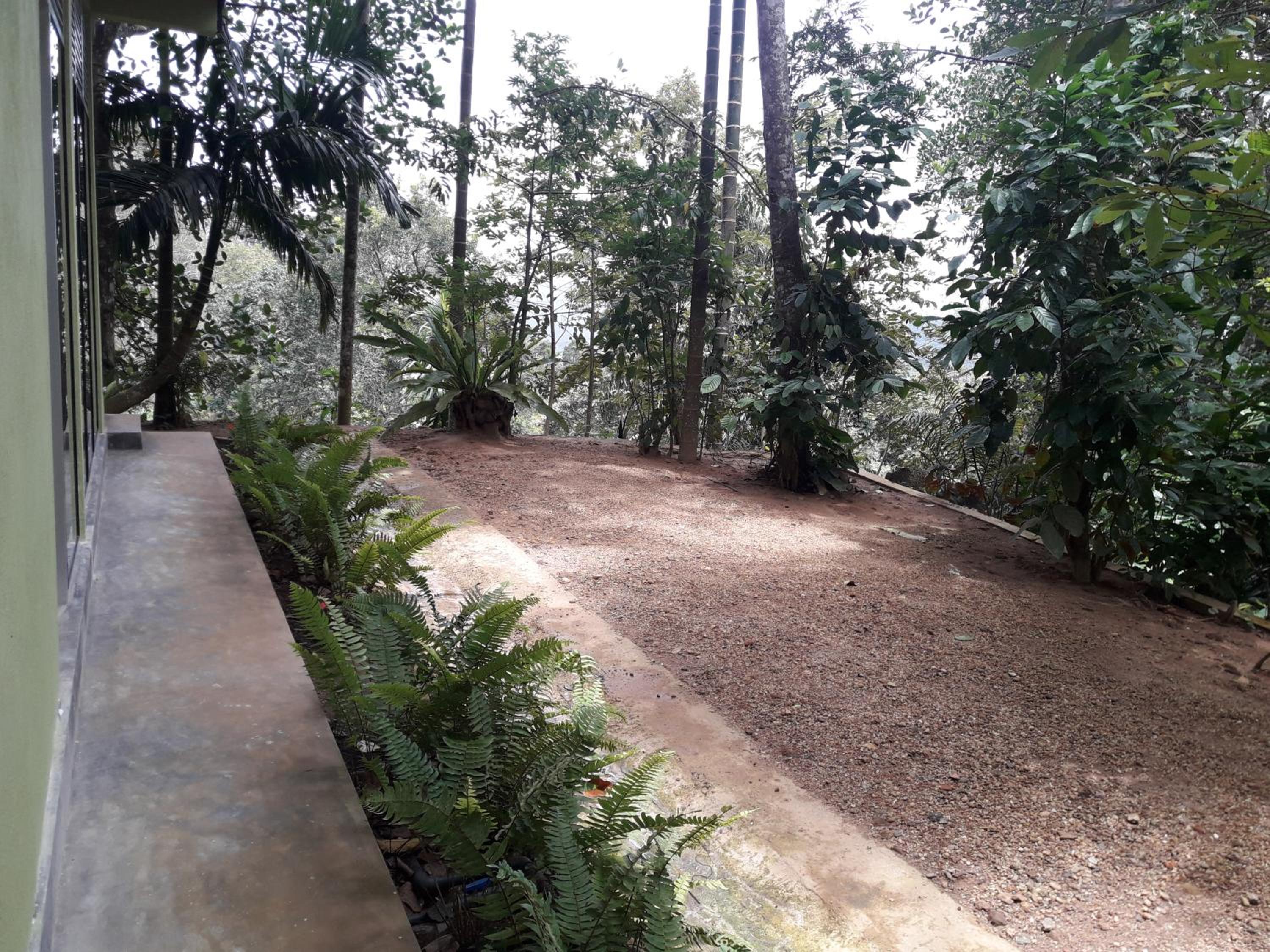 Sinharaja Kurulu Ella Eco Resort view 2
