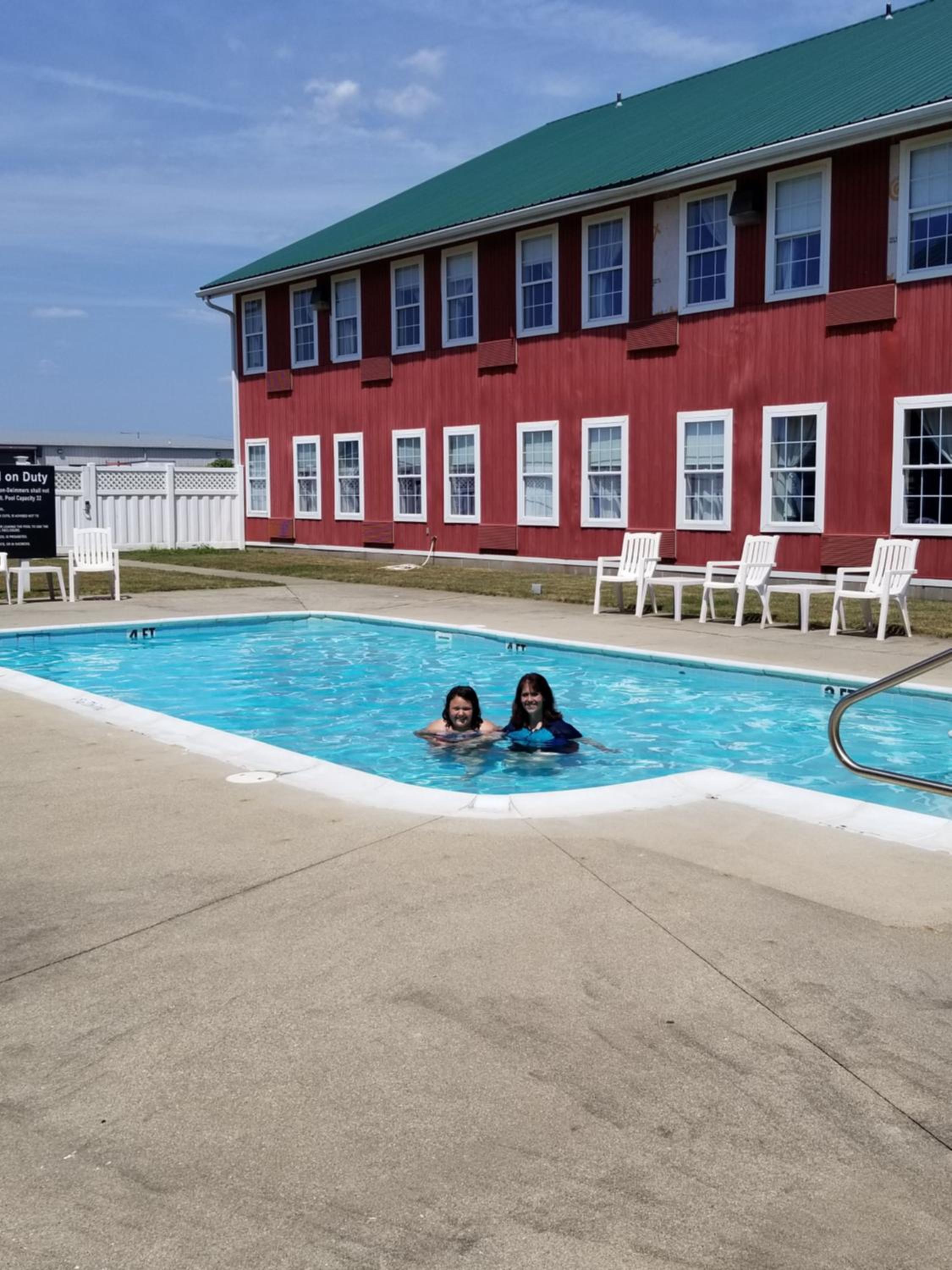CountrySide Inn