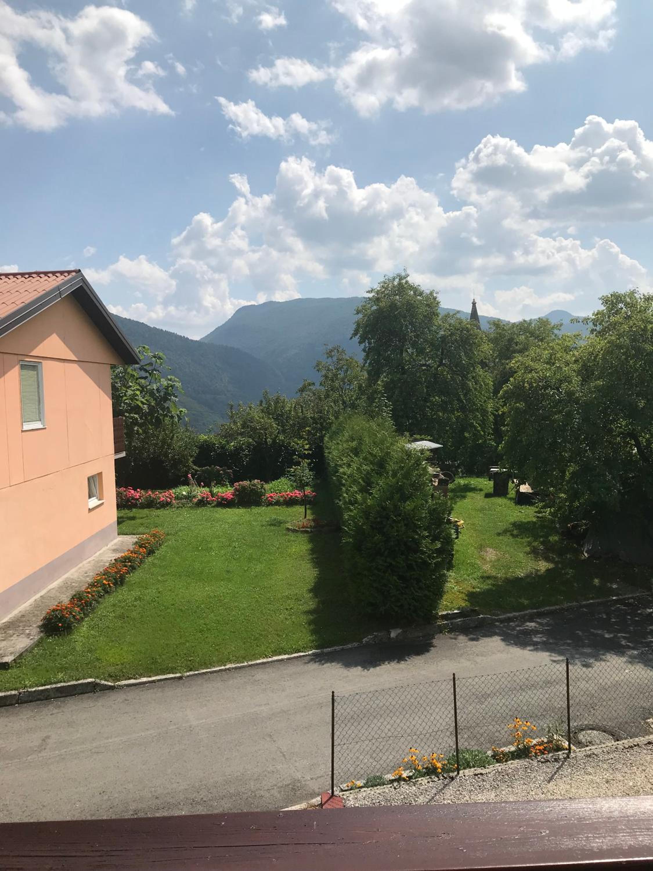 Photo 18