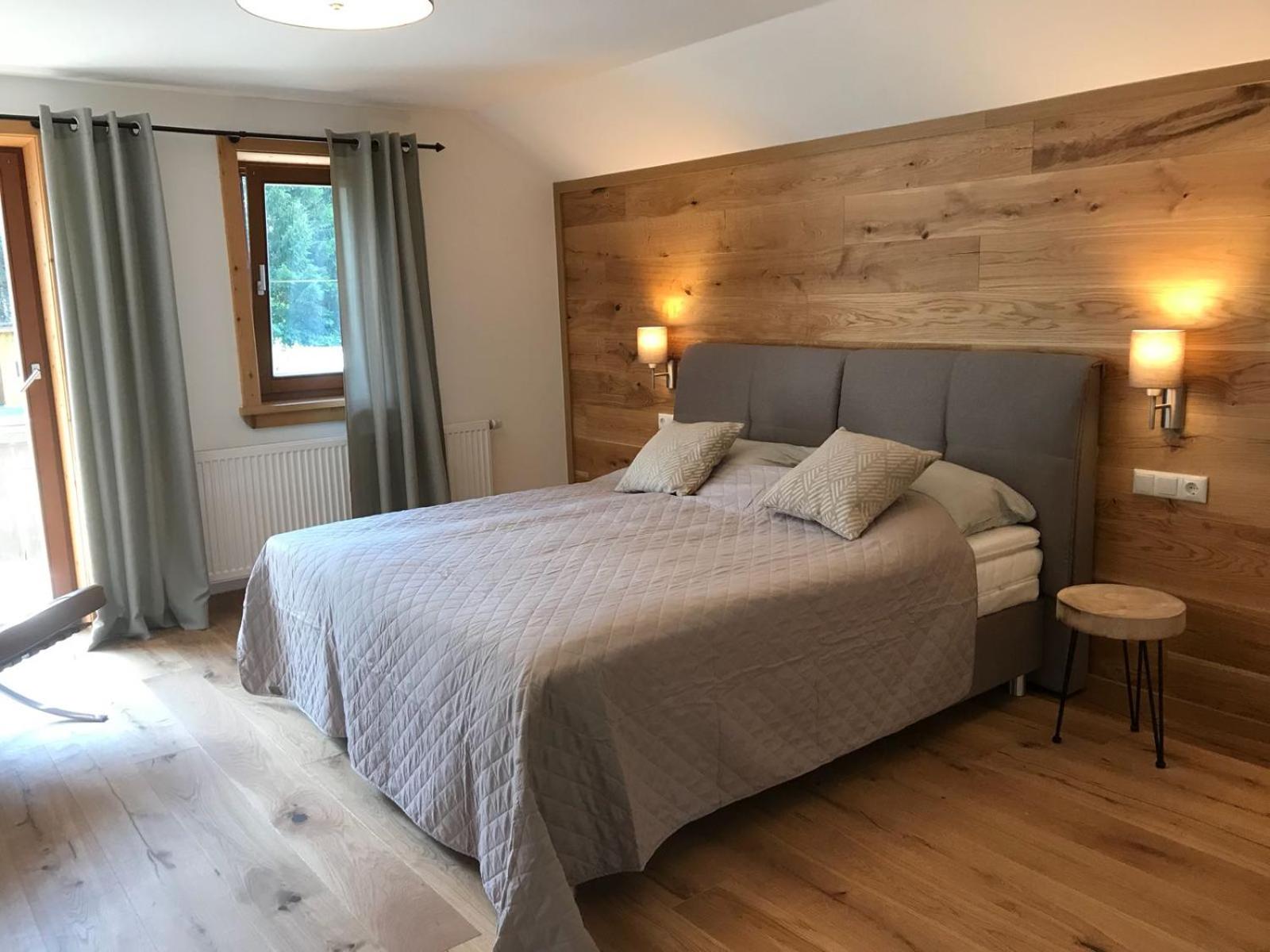 Schneehaus Lodge view 2