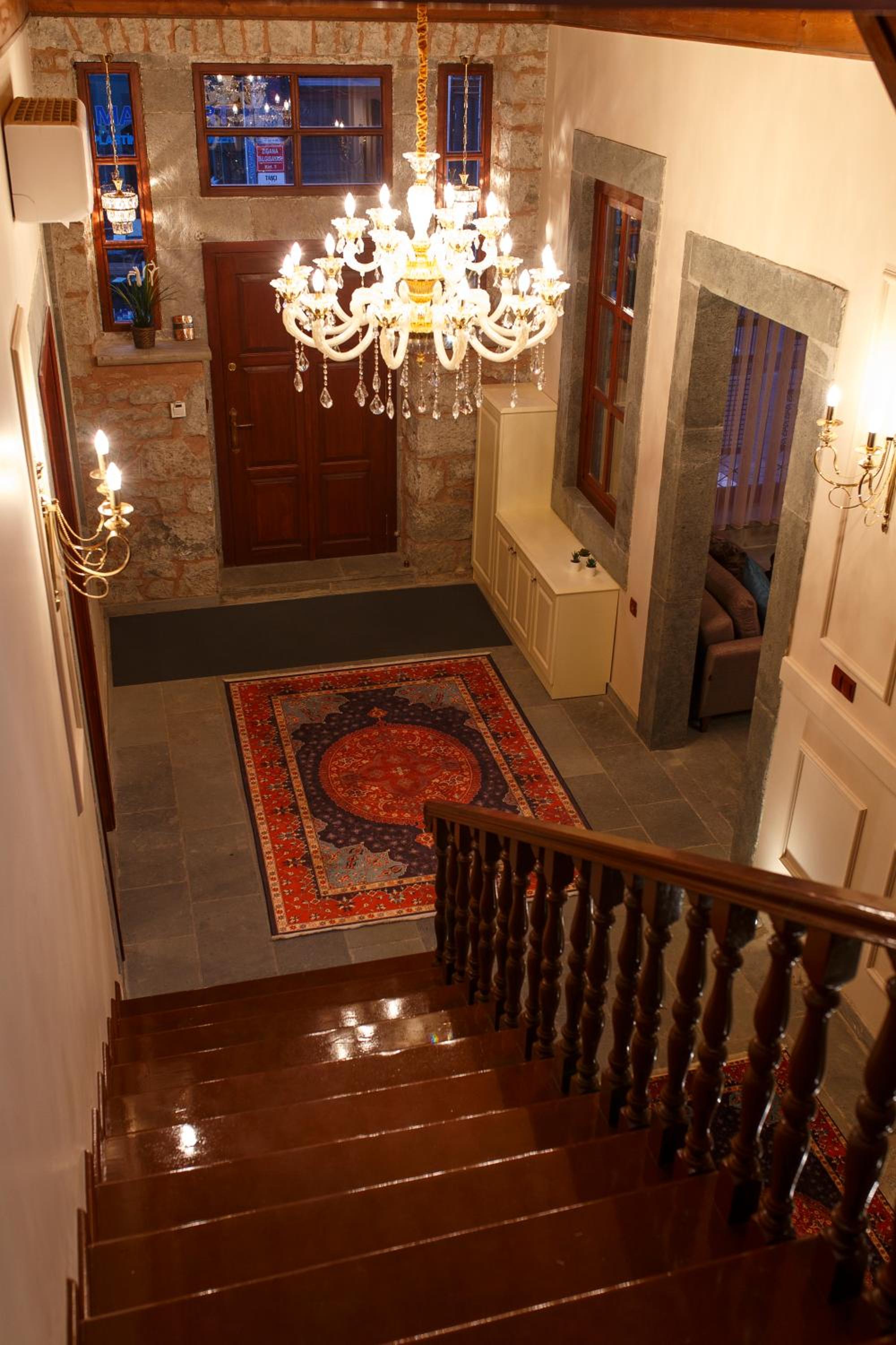 Verula City Luxury Villa