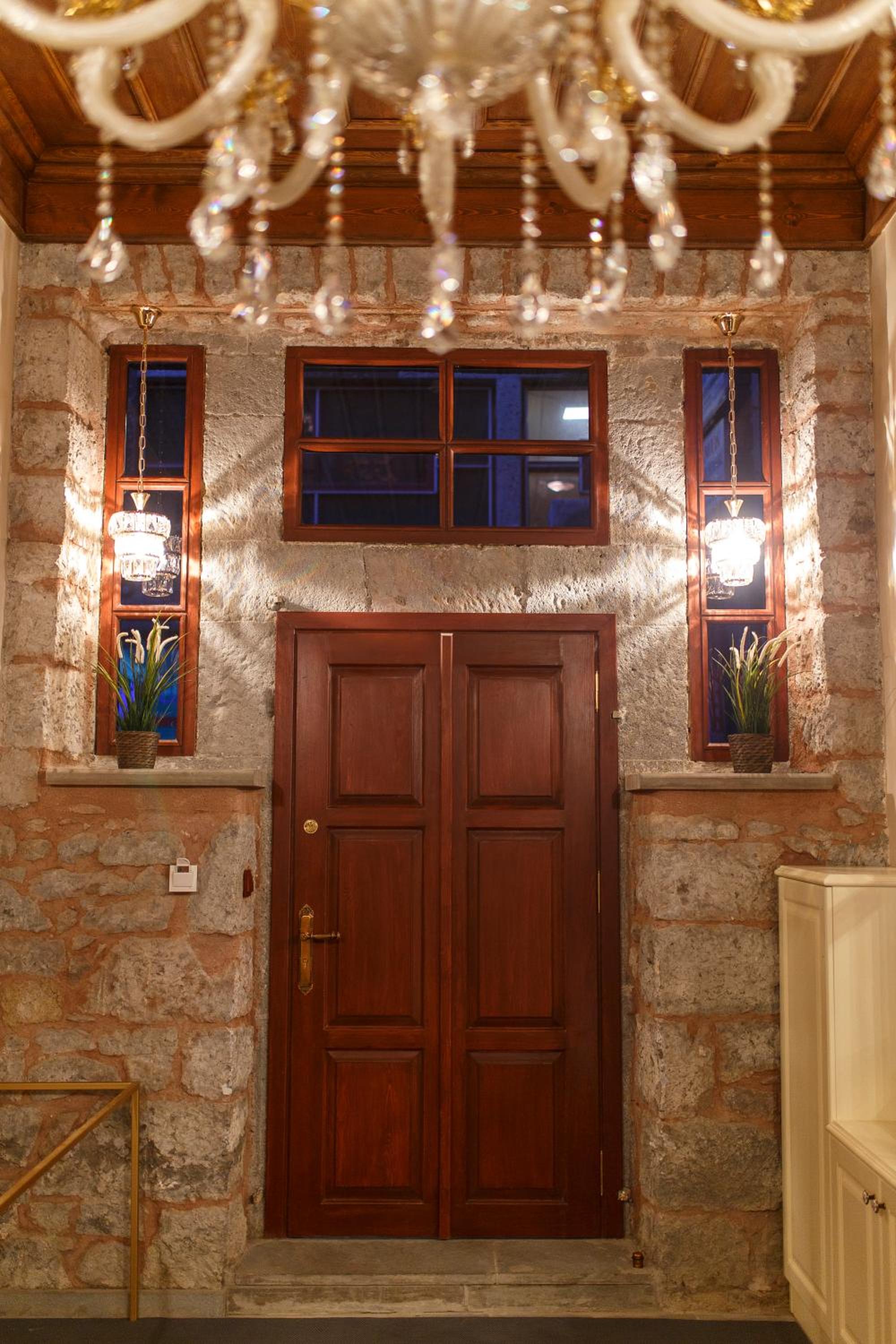 Verula City Luxury Villa