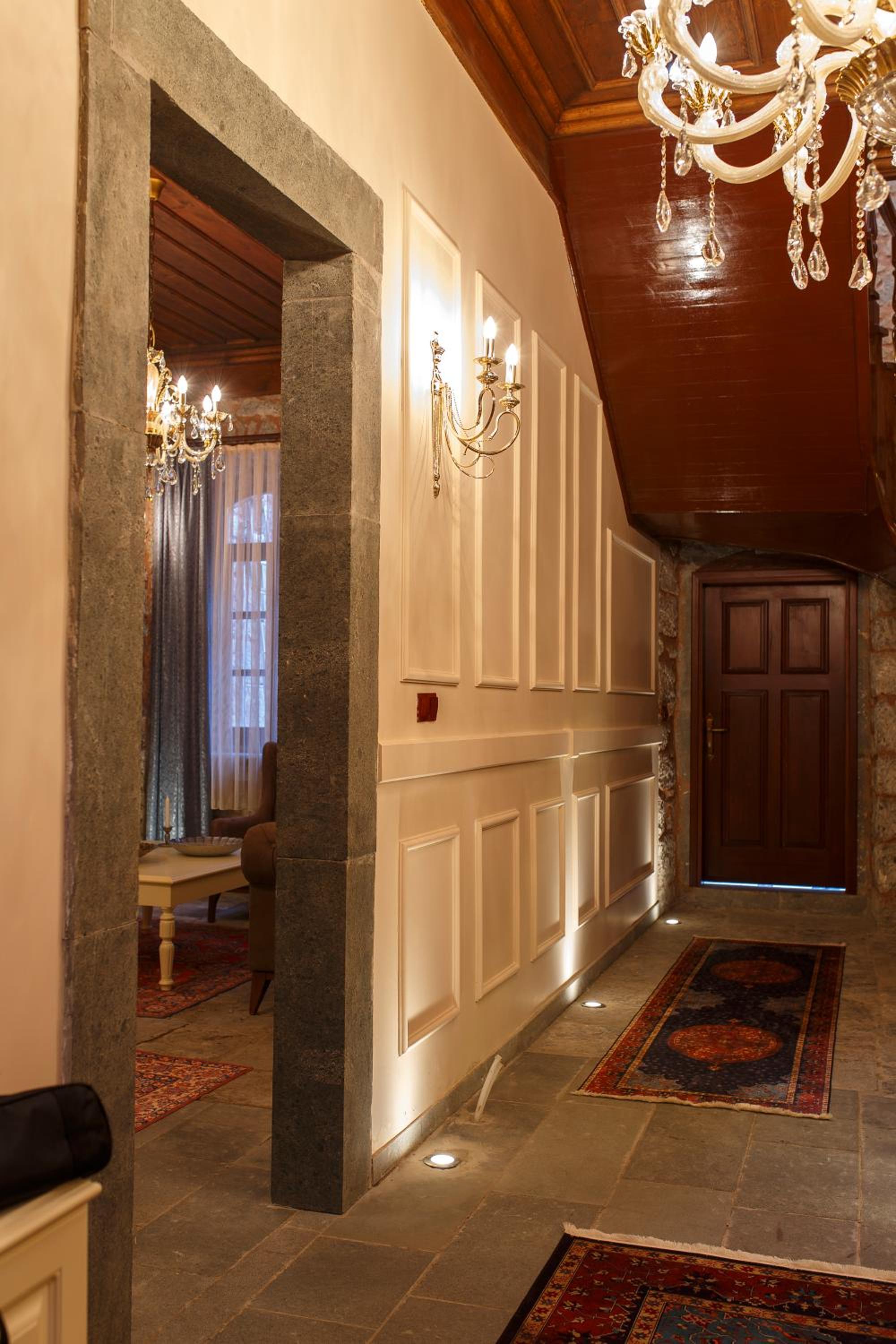 Verula City Luxury Villa