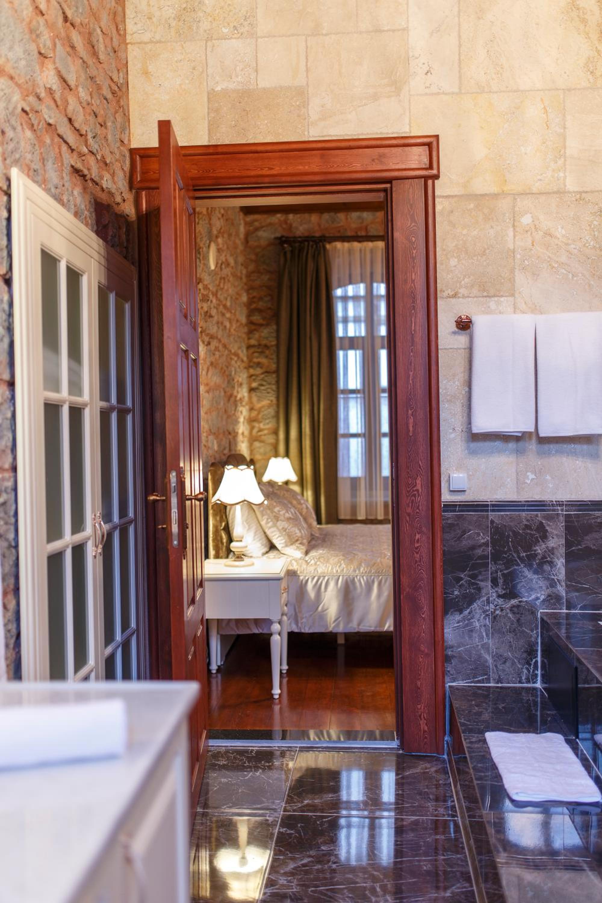 Verula City Luxury Villa