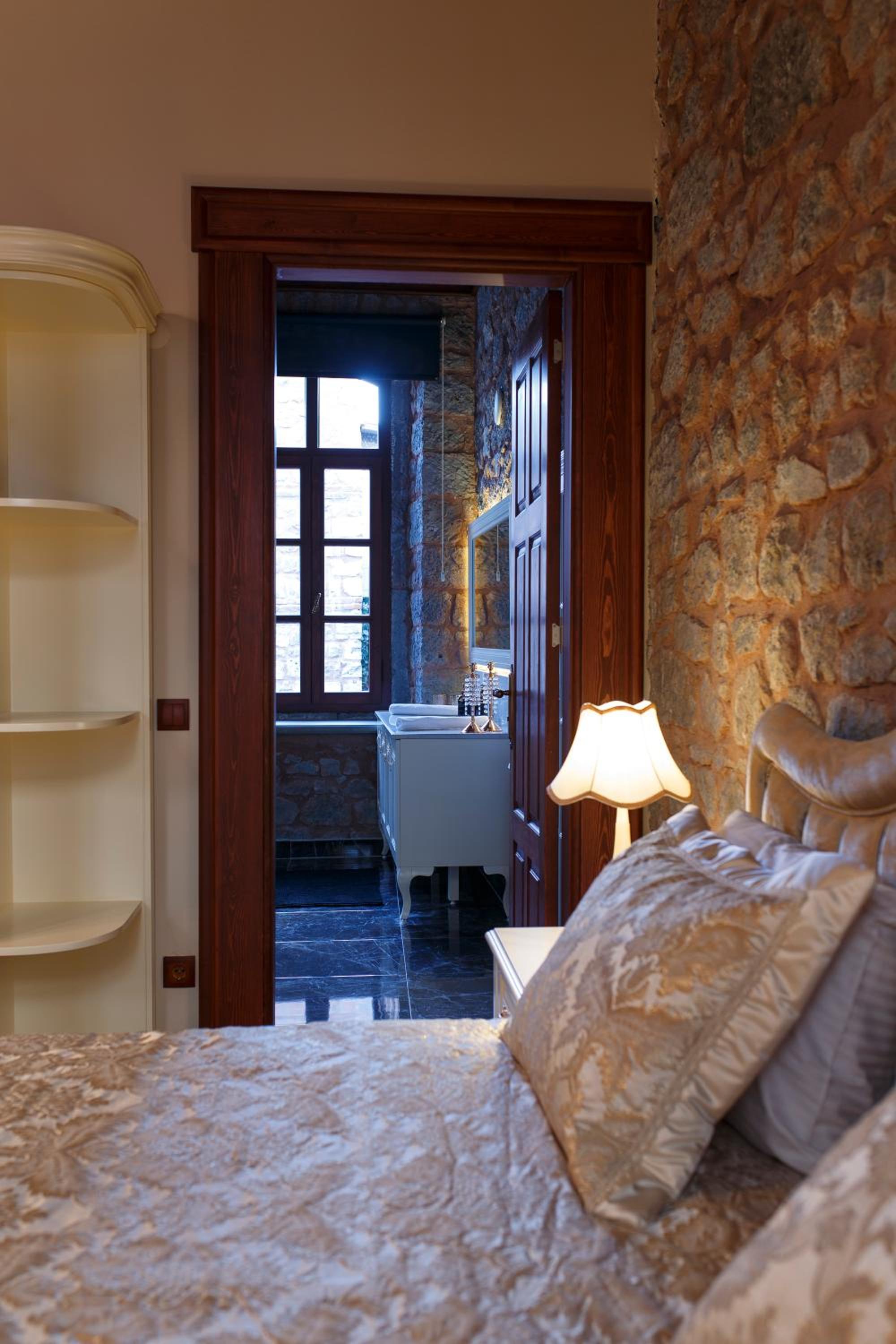 Verula City Luxury Villa