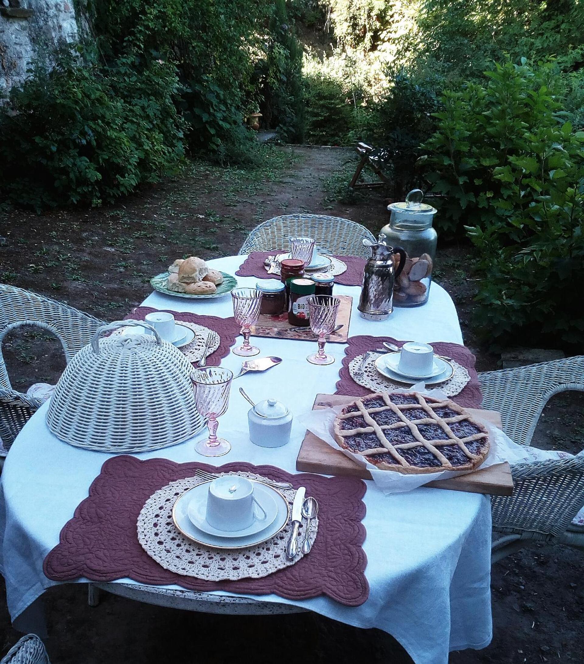 B&B La Locanda Di Cavoleto view 4