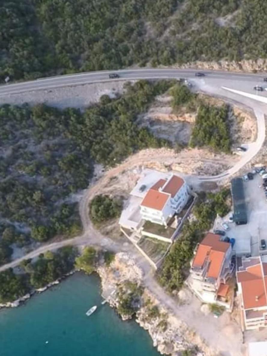 Apartmani Barka