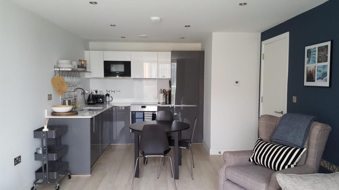 Great Northern Road Apartment