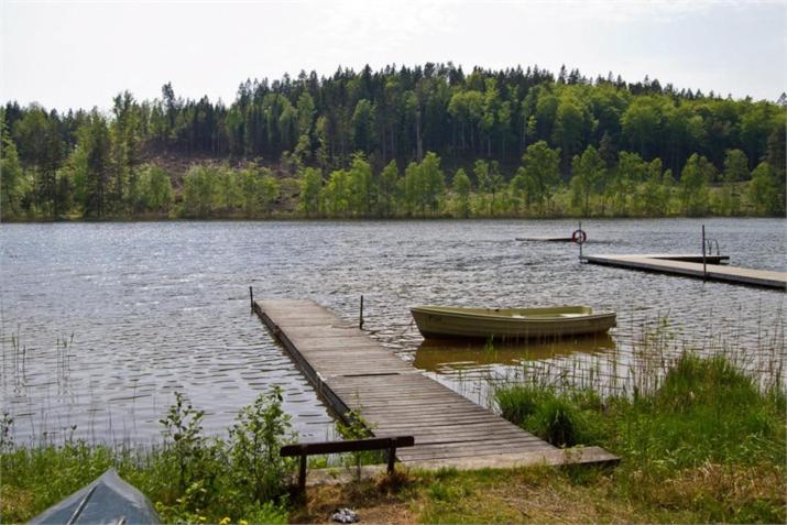 Semestervilla vid sjö view 2