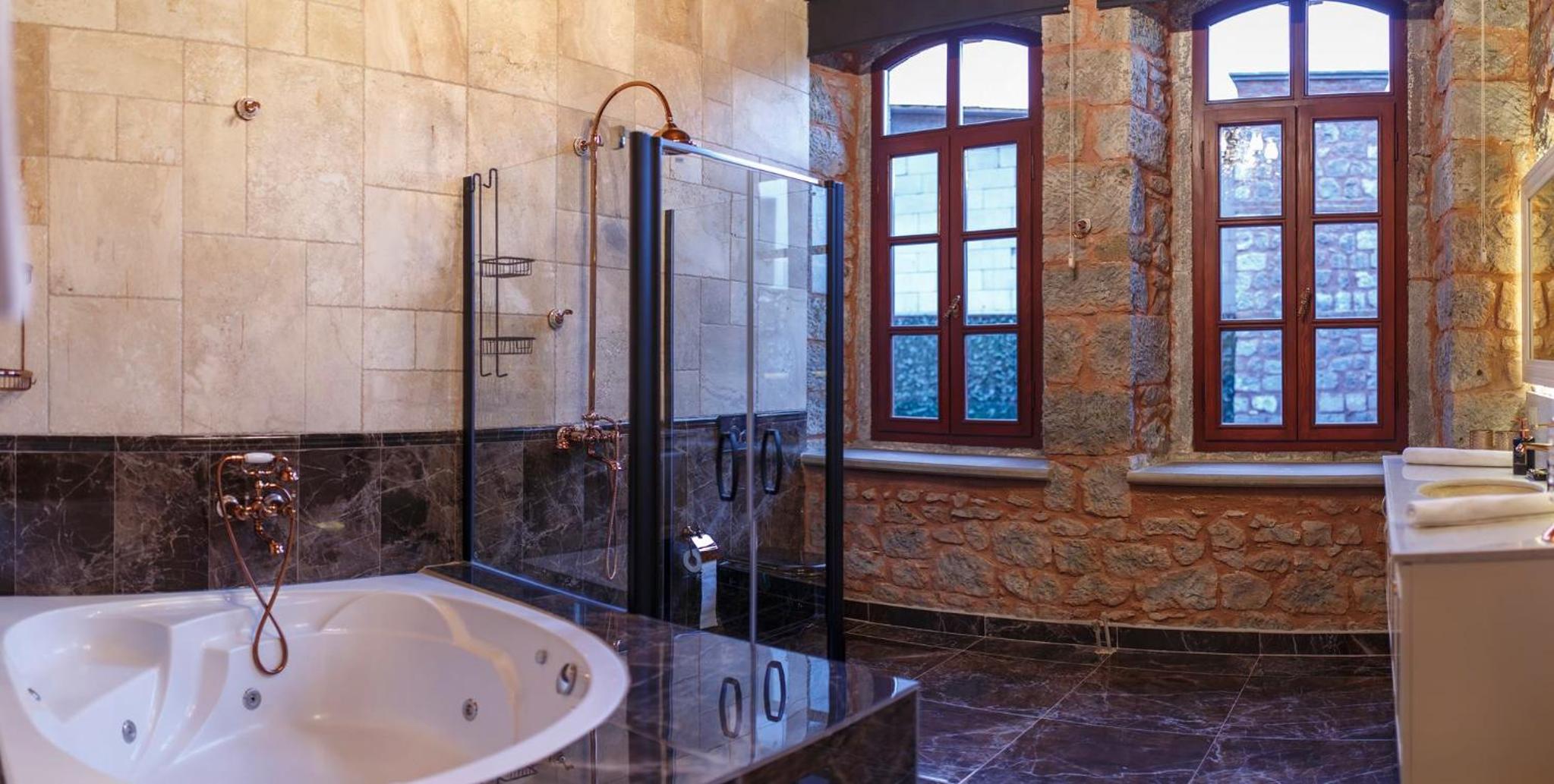 Verula City Luxury Villa