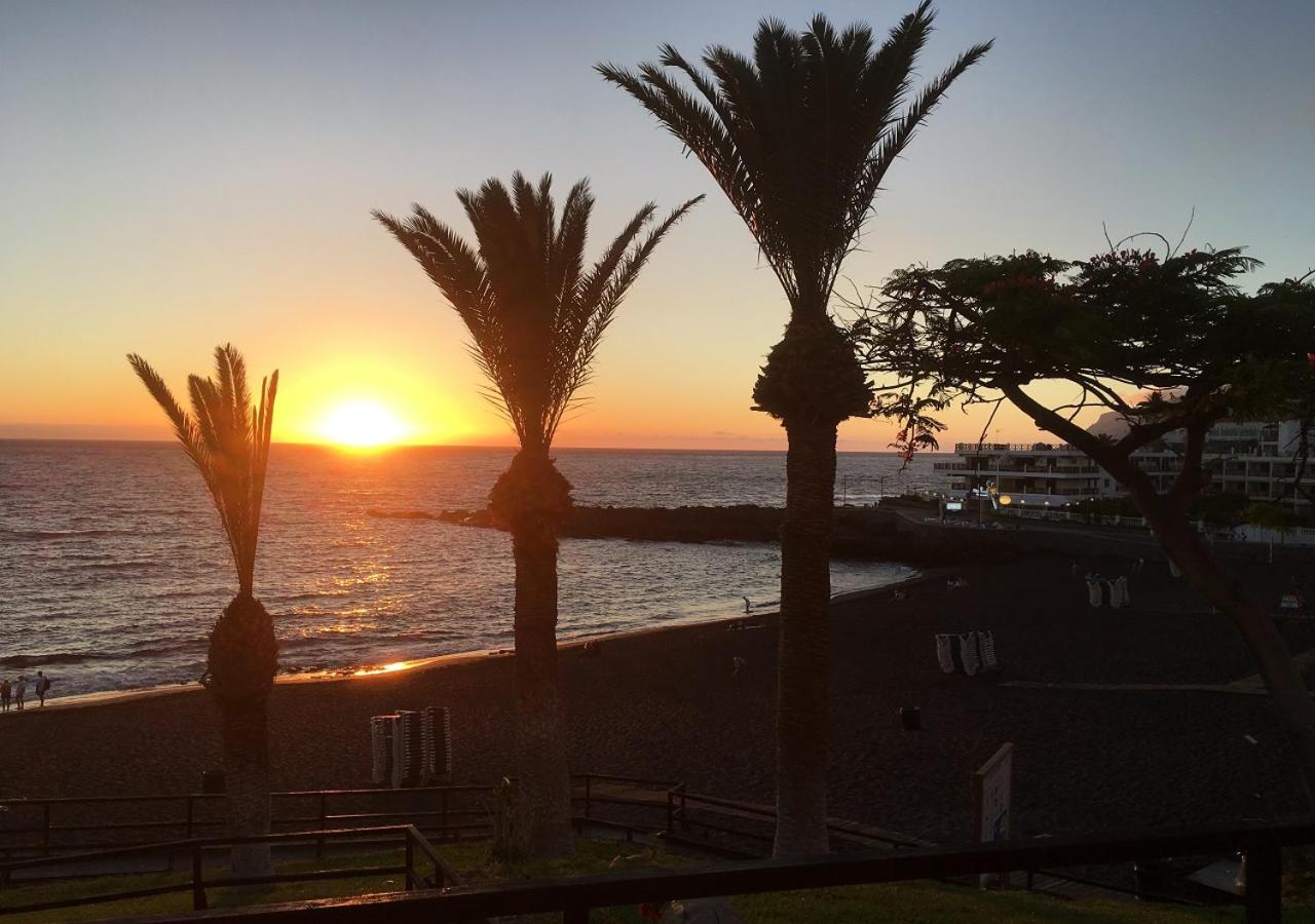 SUNSET in Arena beach