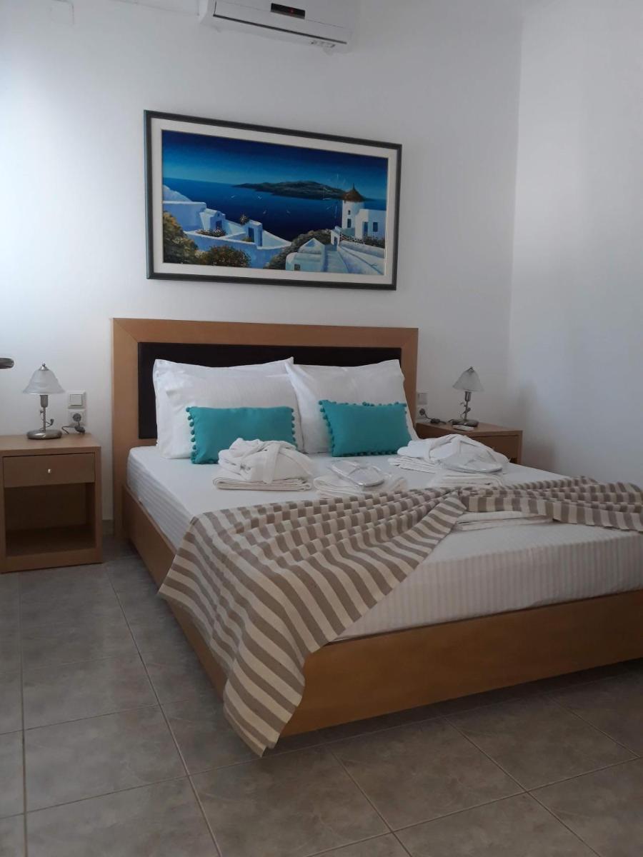 Moustakas Beach Apartments