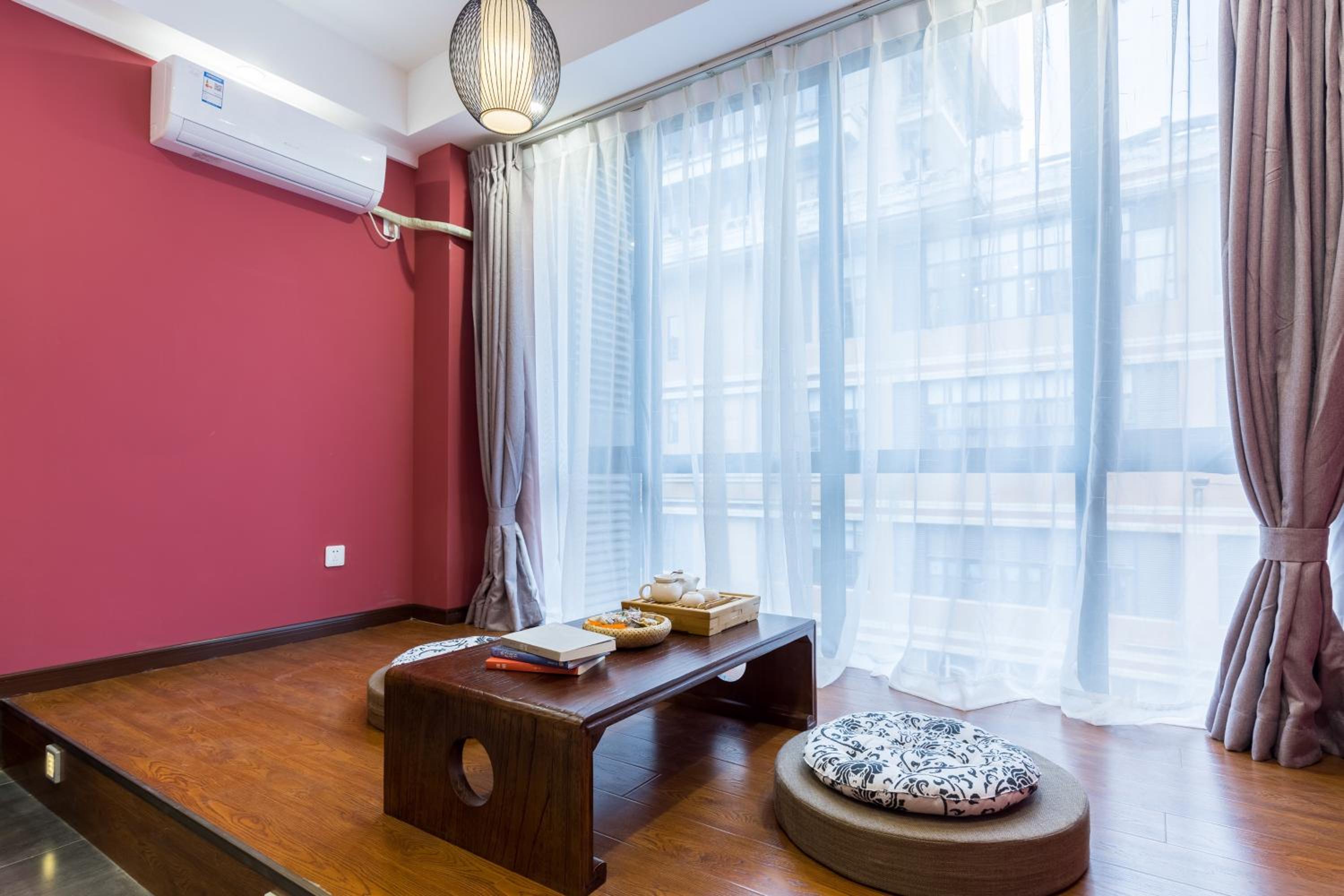 Chongqing Ouranjian Lake View Guesthouse