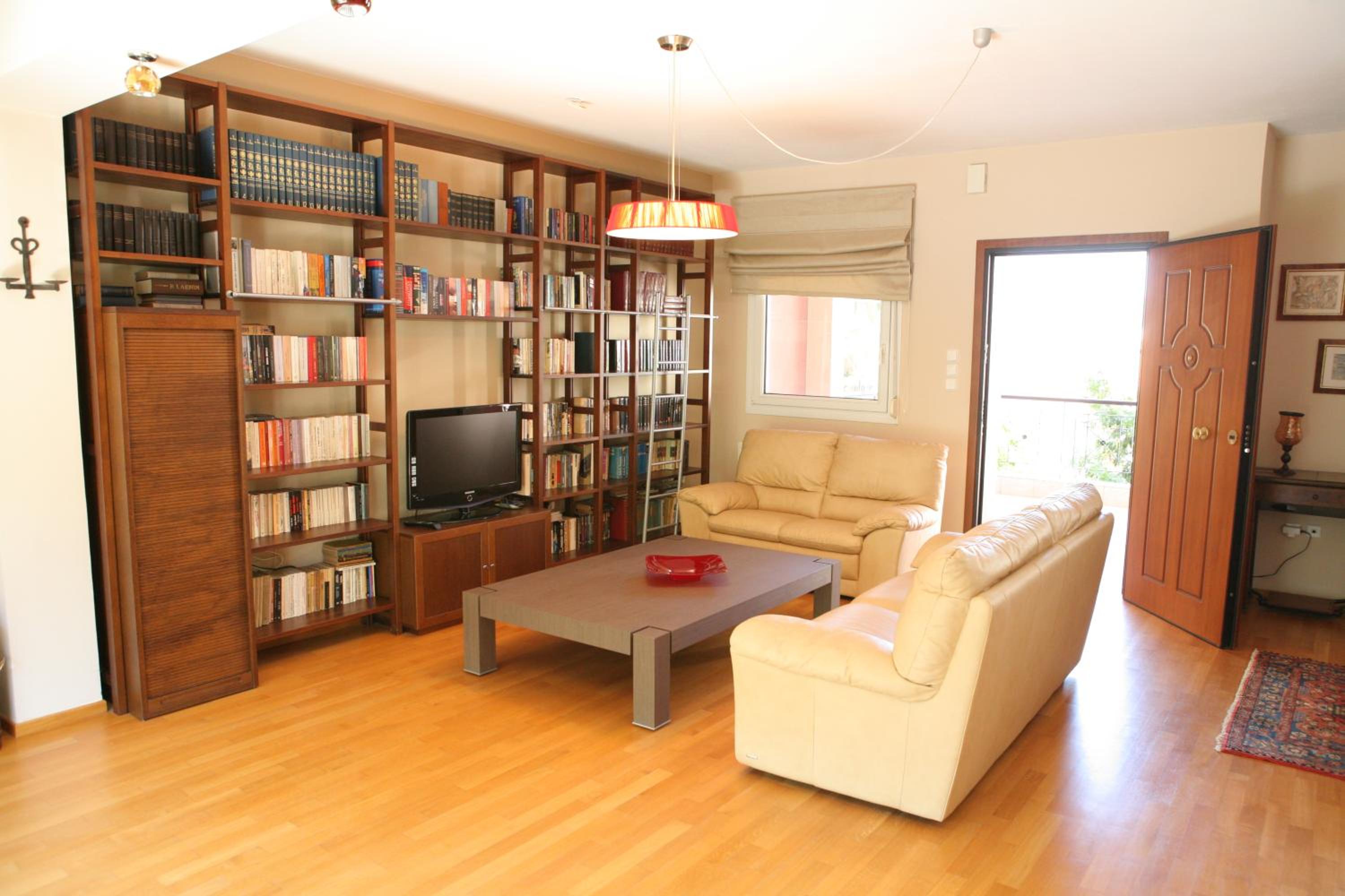 Luxury Sunny Home Near to Water-park view 4