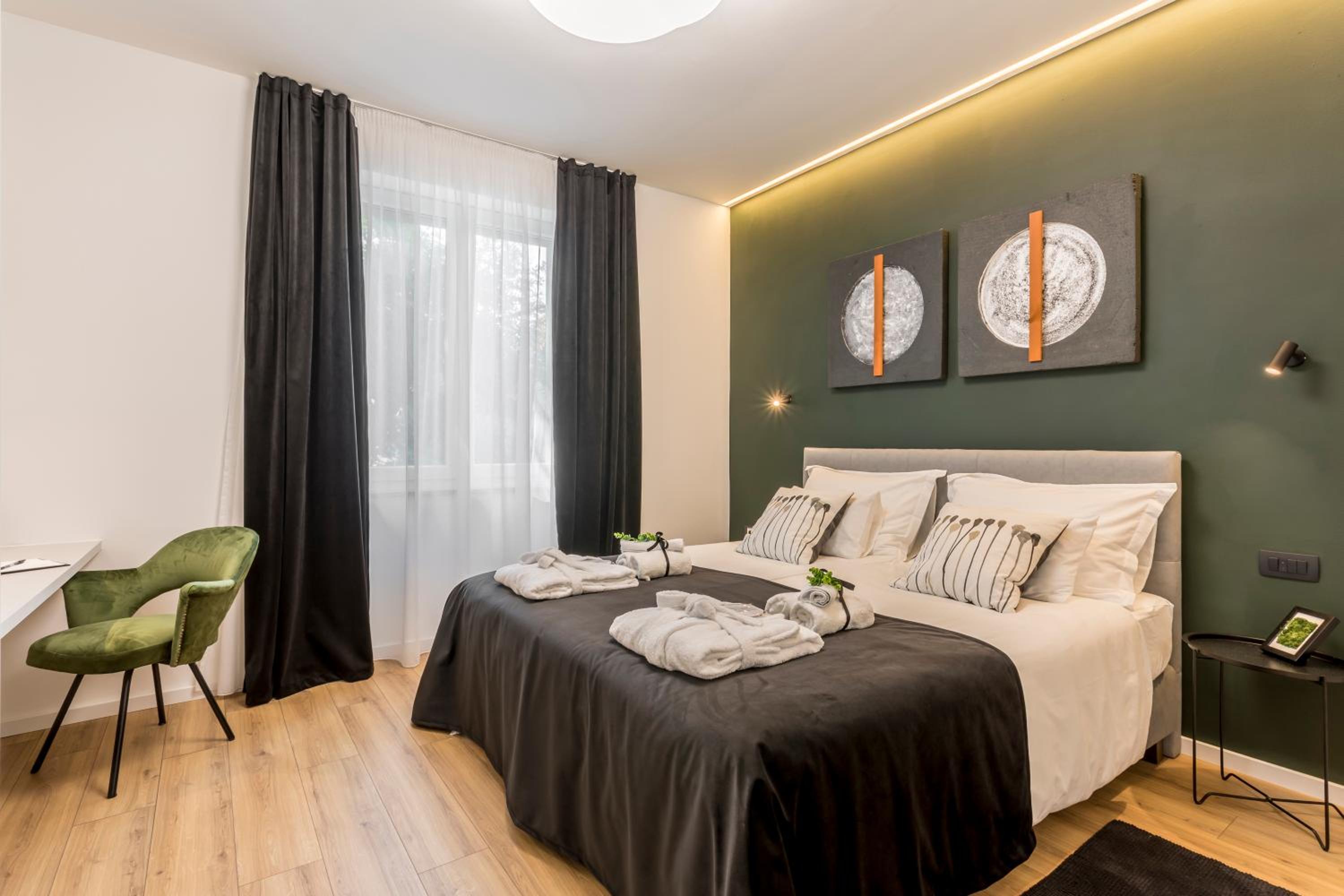 Luxury apartment Monvi near Bačvice beach and old town view 5