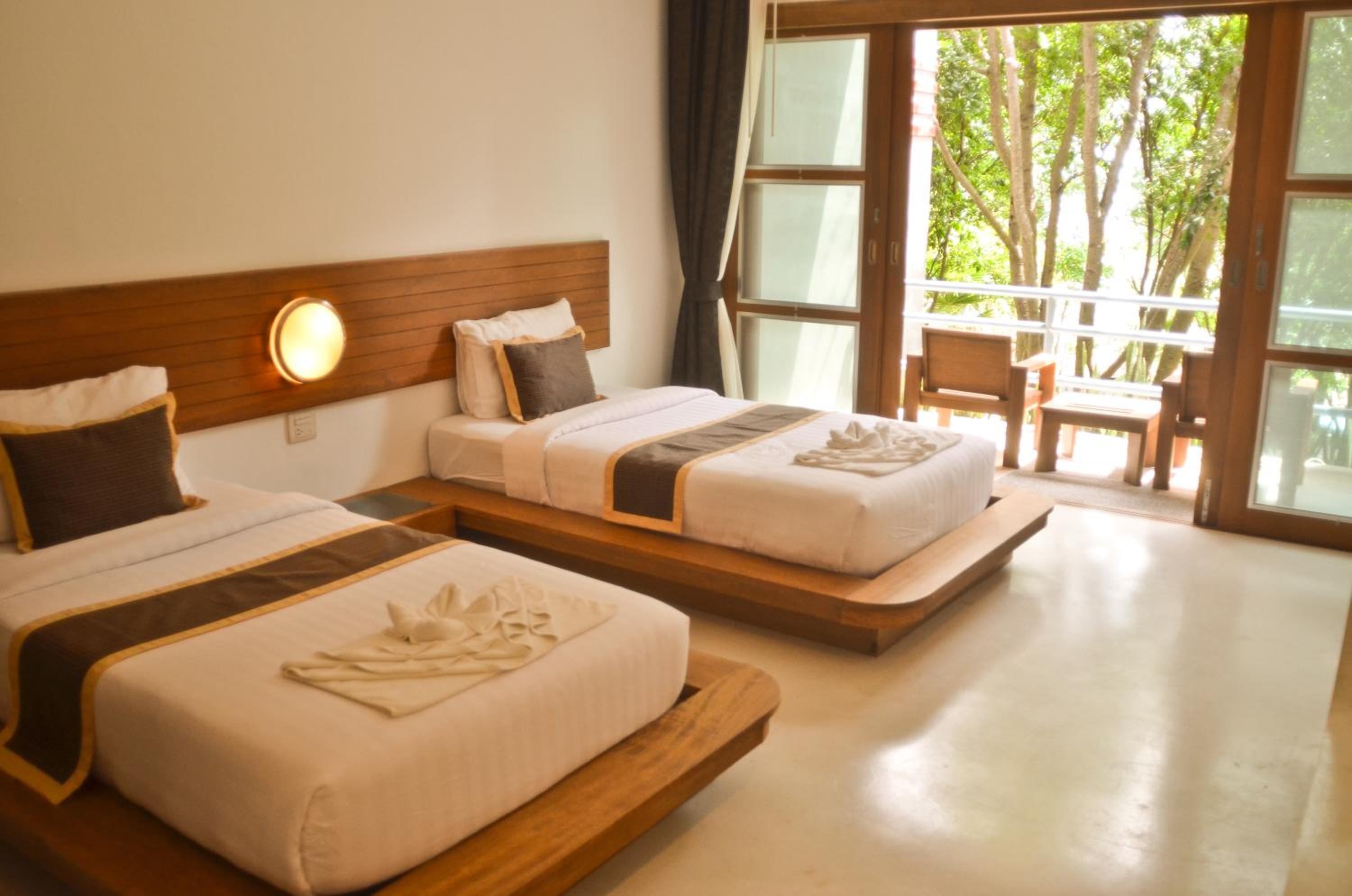 Lub d Koh Tao Tanote Bay view 5