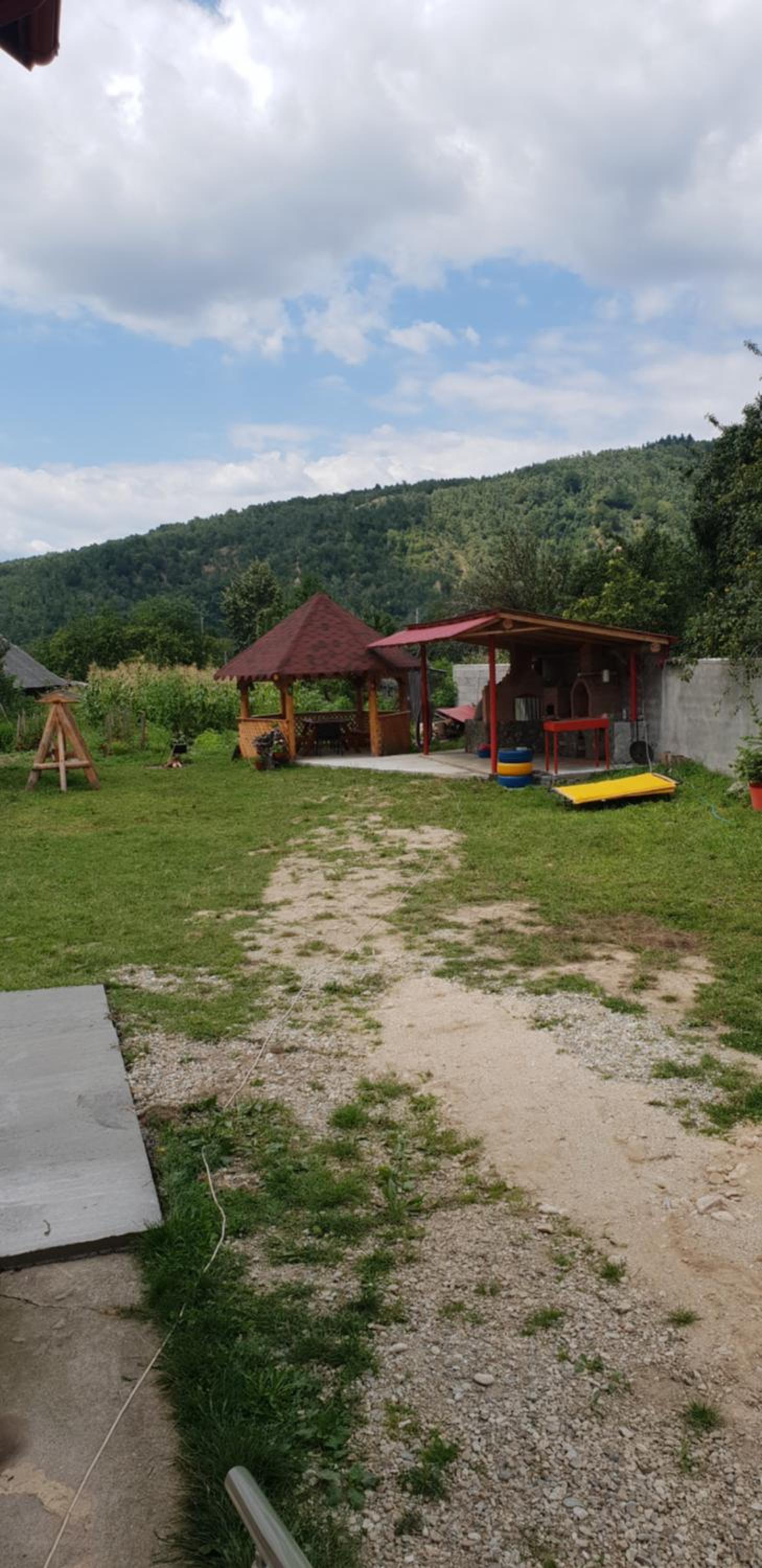 Photo 10