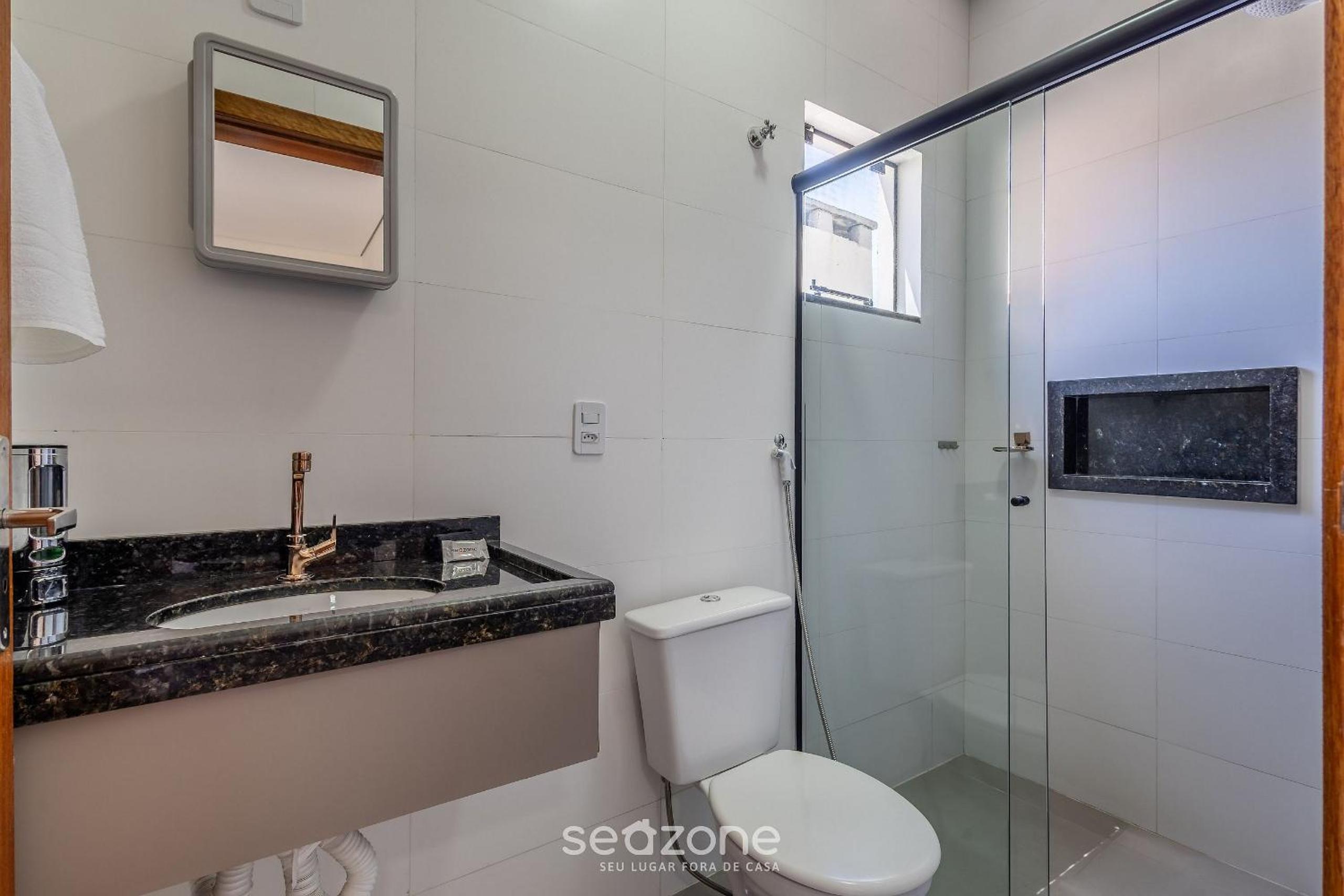 Fully equipped apartments with a prime location, 70m from the sea - ALOs