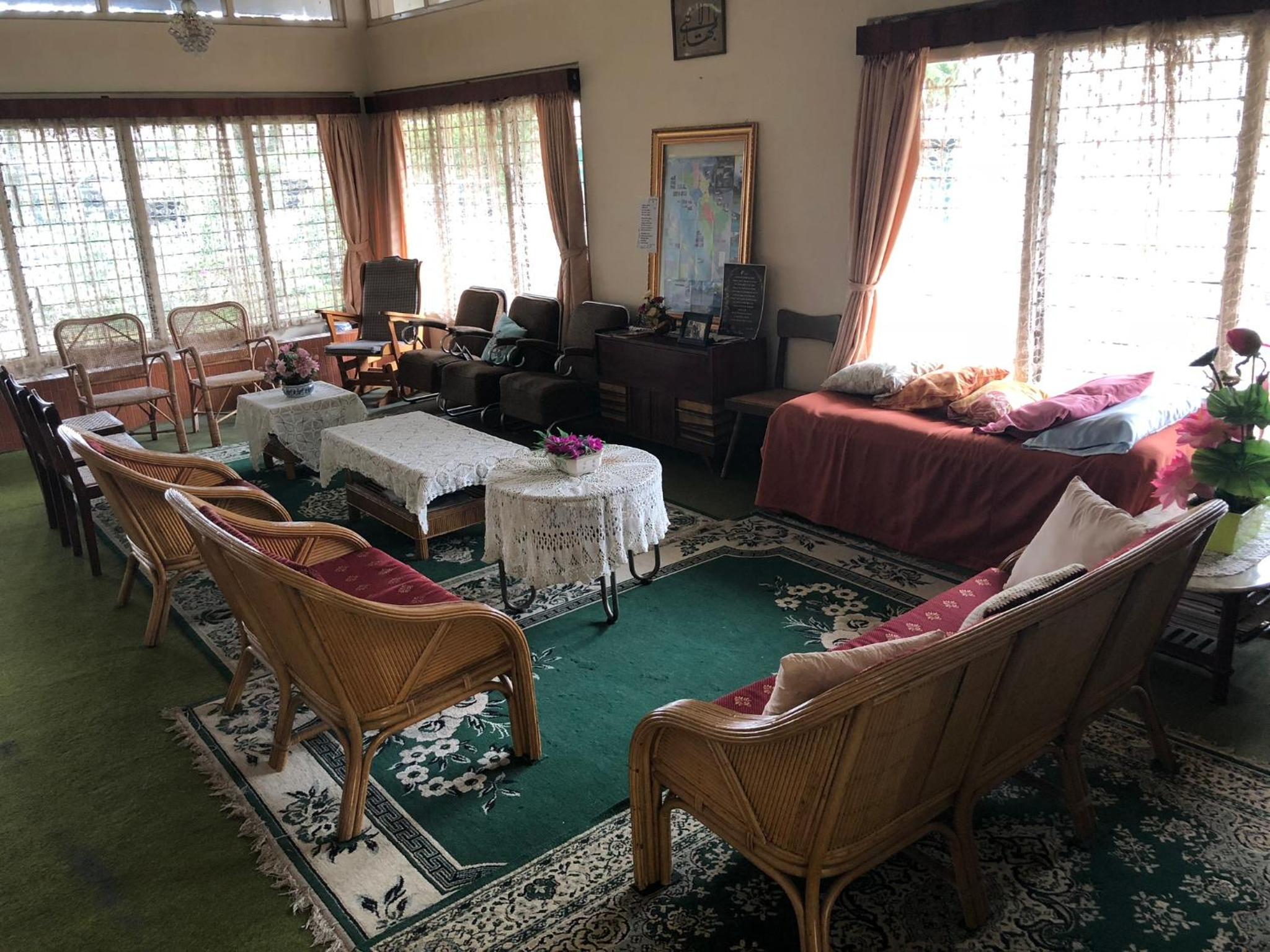 lounge