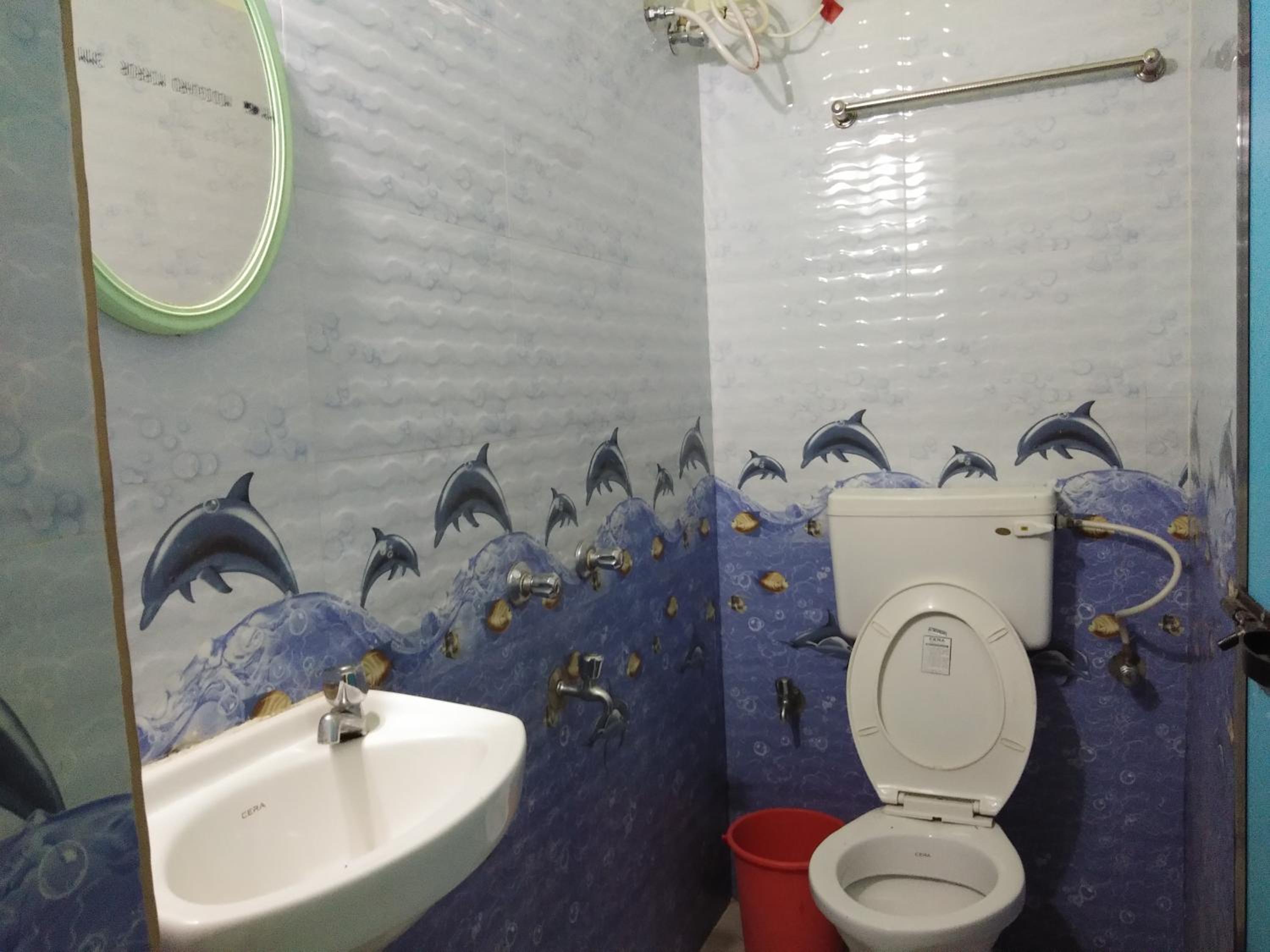 Luiza Guest House
