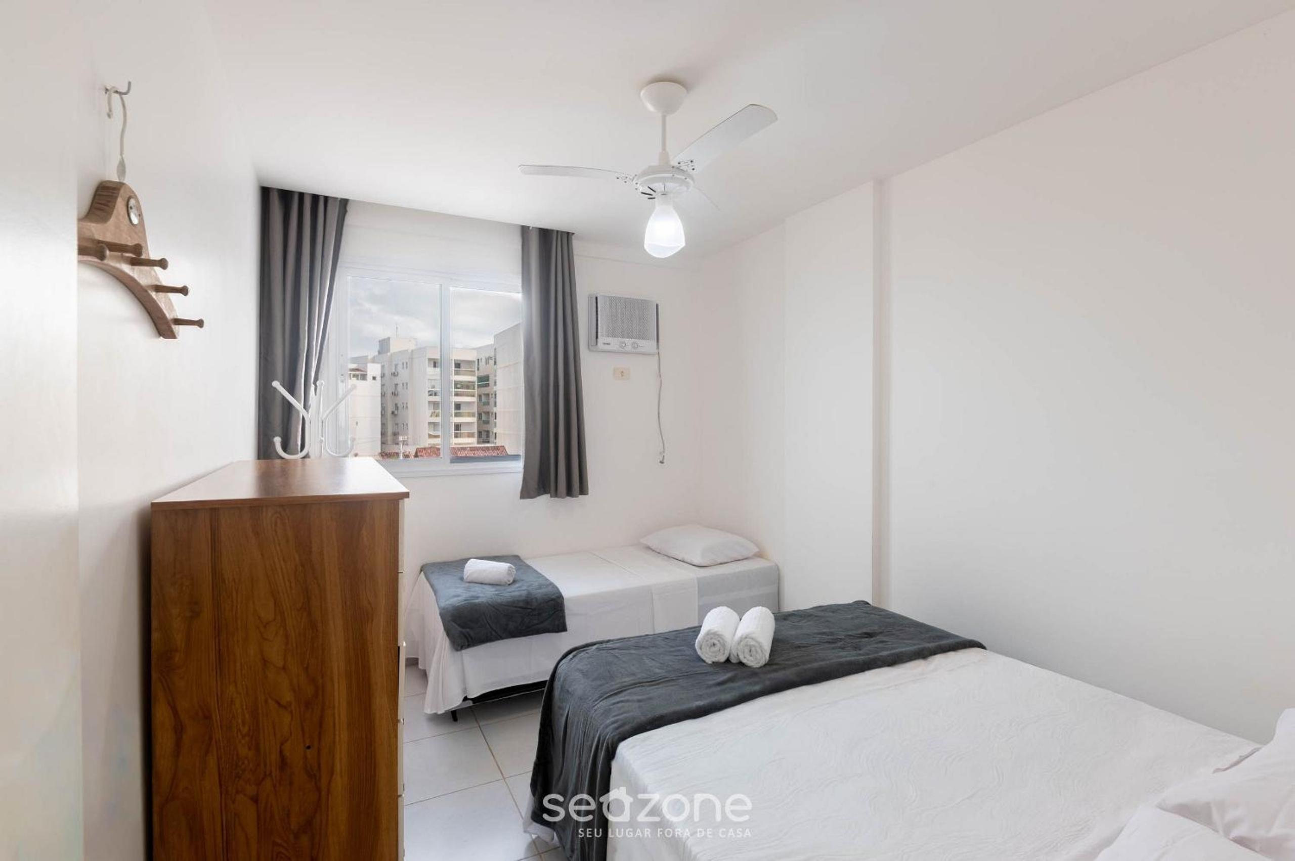 Apt w/ balcony and sea view in Guarapari CMD0311