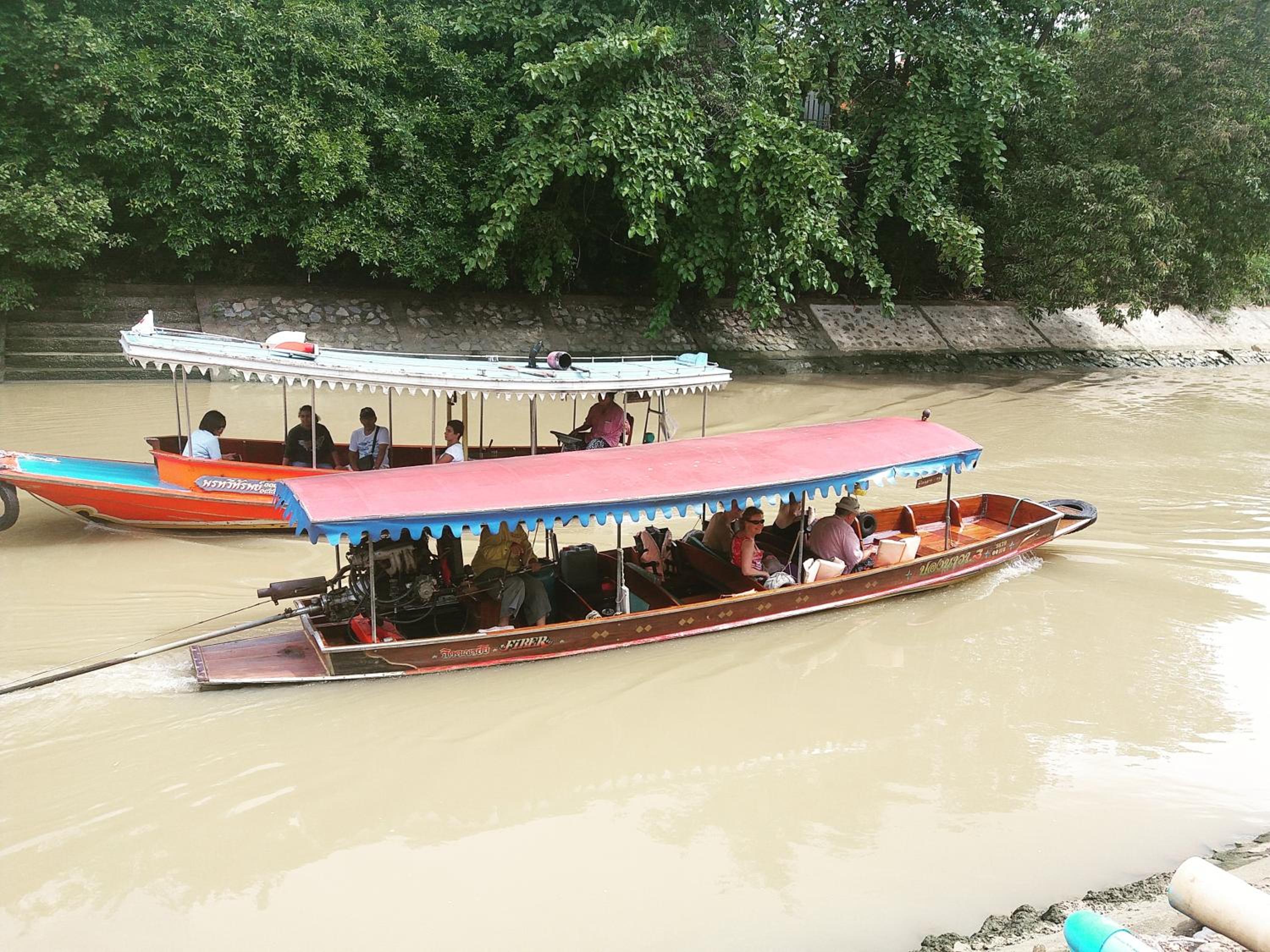 Green Riverside Homestay