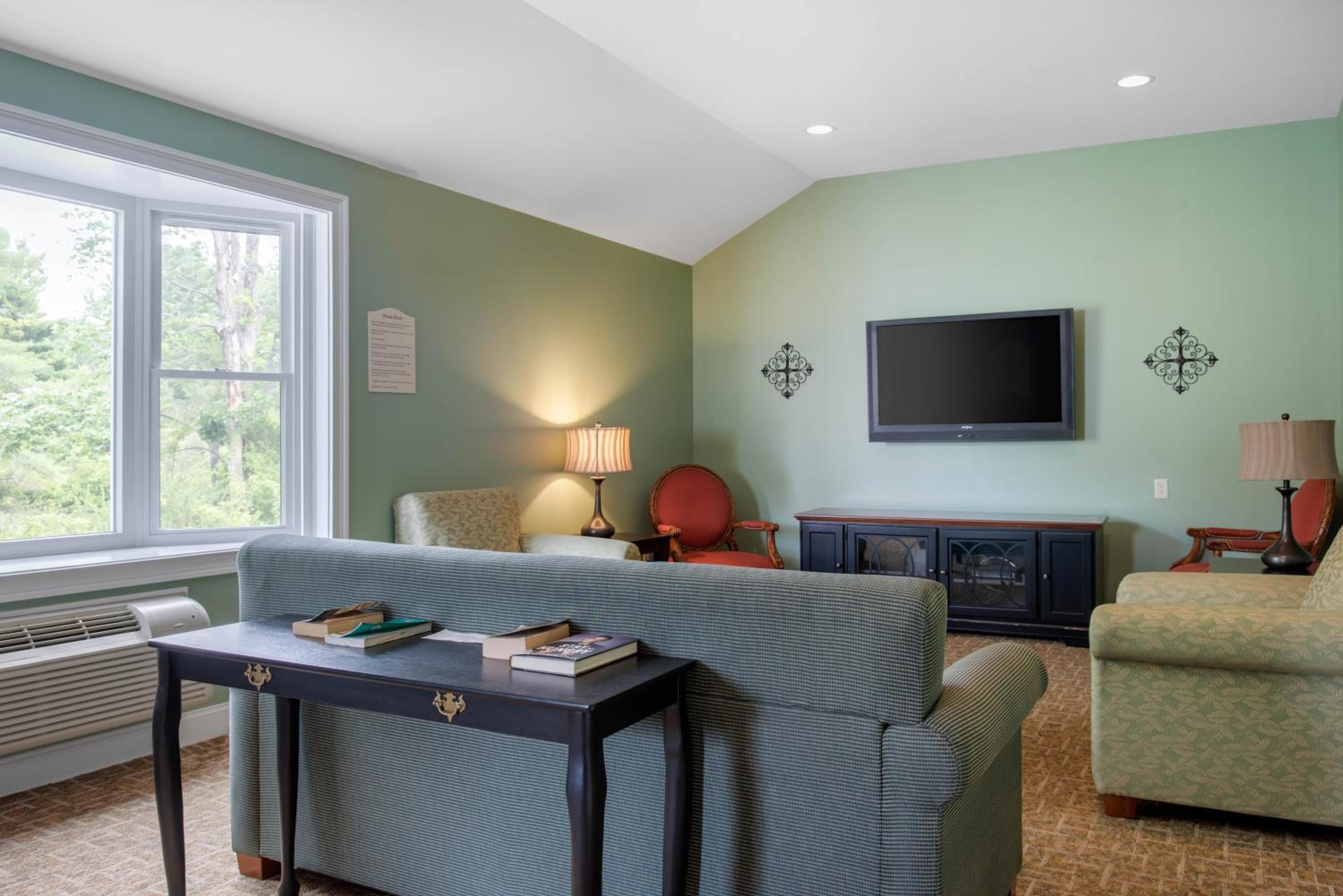Coachman Inn - Property Image 25