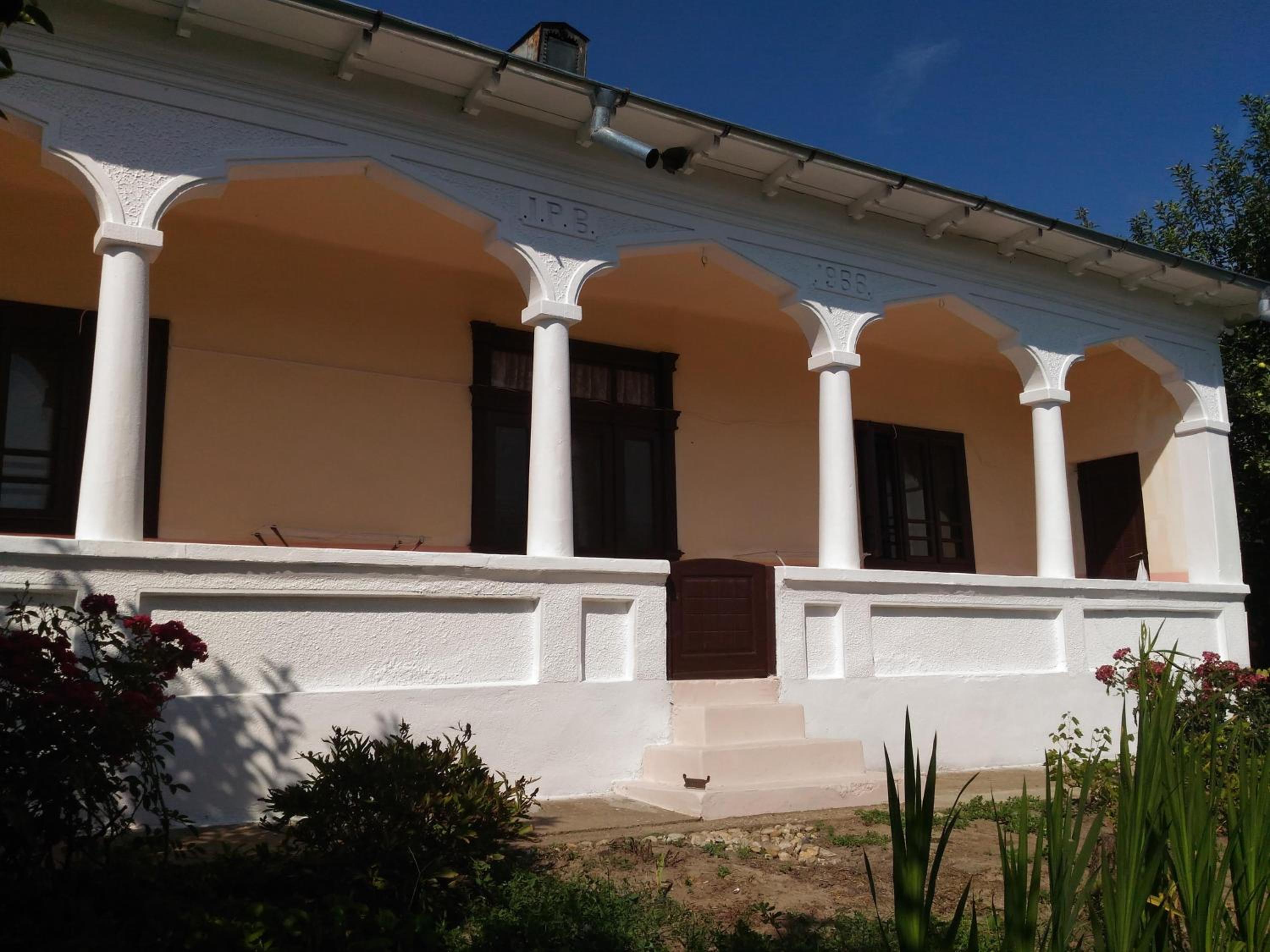 Photo 16