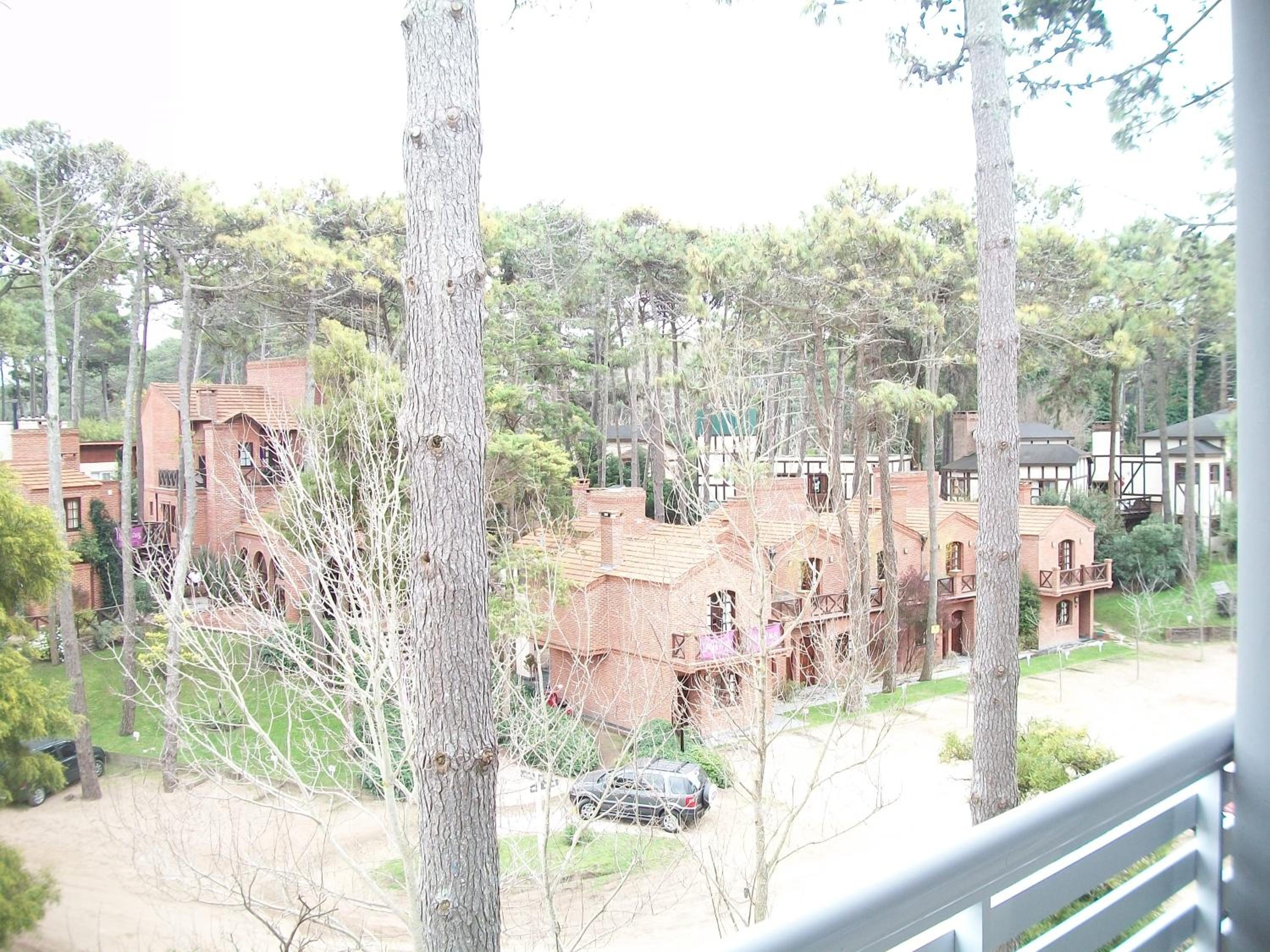 Hotel Avutarda De Carilo